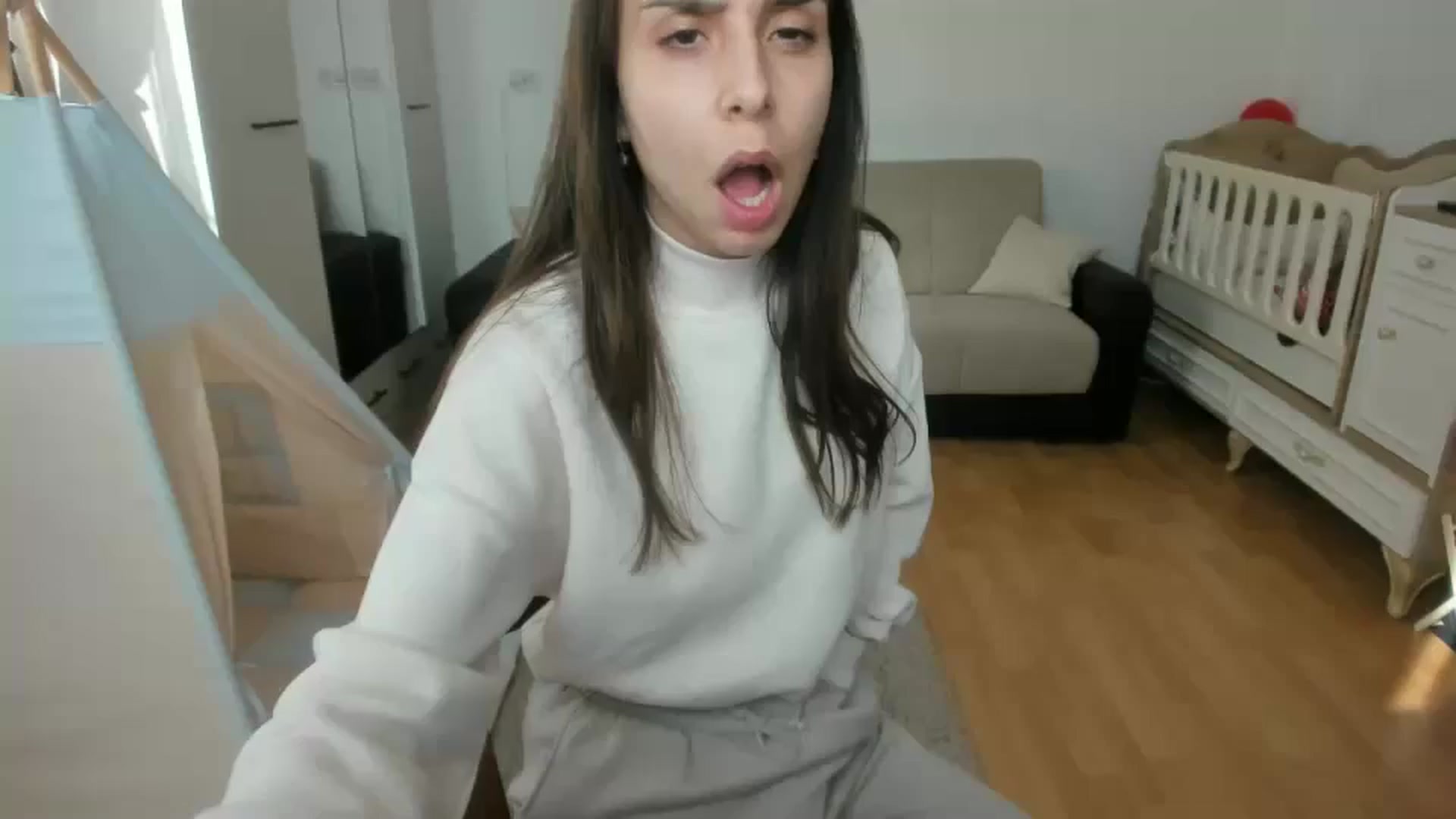 Gallery image thumbnail from JenniferBuril's myfreecams stream on, 02/23/2025, 12:55 image 14 of 20