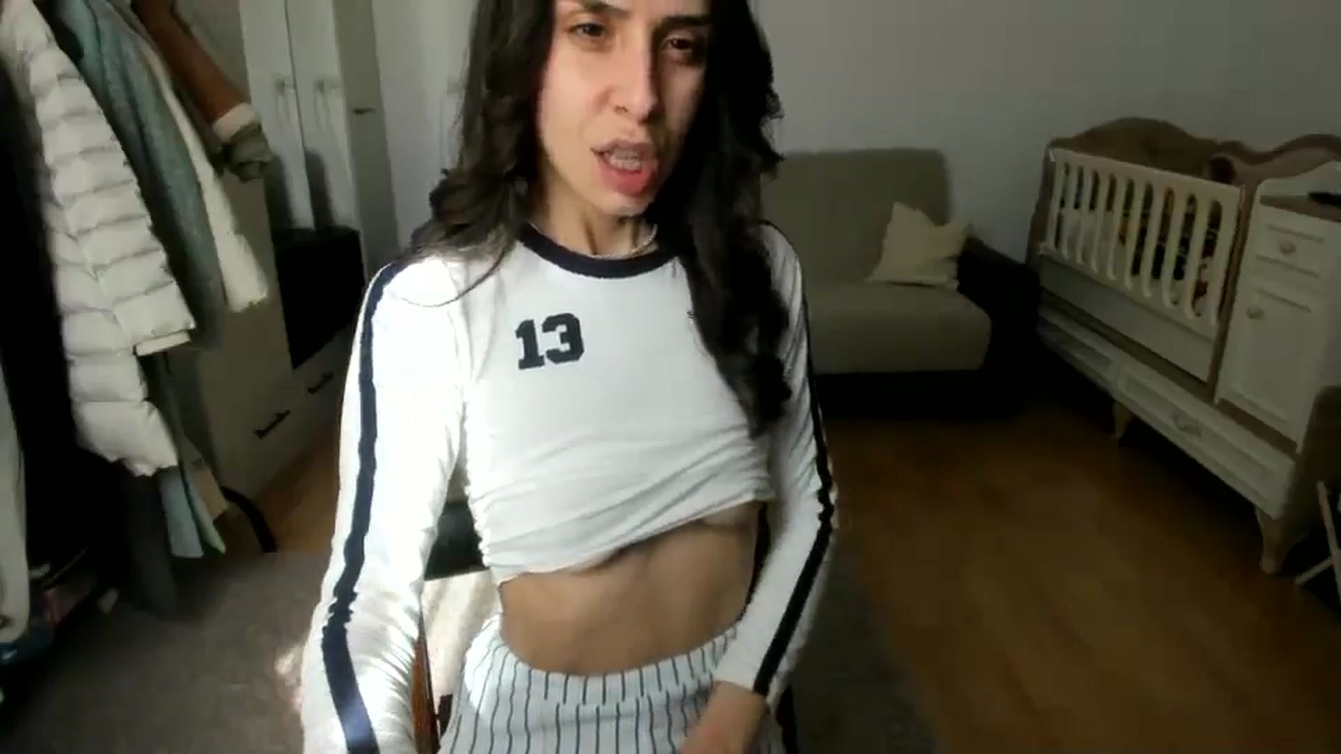 Gallery image thumbnail from JenniferBuril's myfreecams stream on, 03/13/2025, 10:10 image 17 of 20
