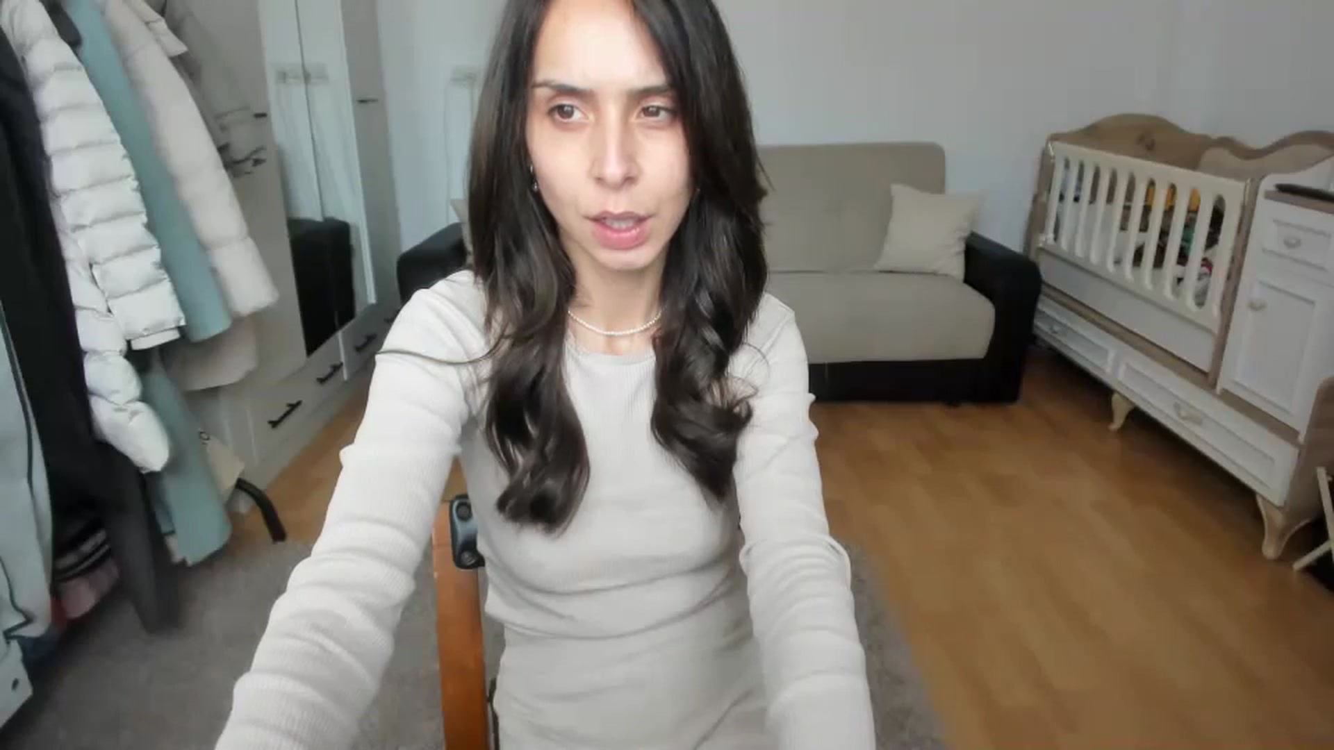 Gallery image thumbnail from JenniferBuril's myfreecams stream on, 03/18/2025, 12:15 image 3 of 20