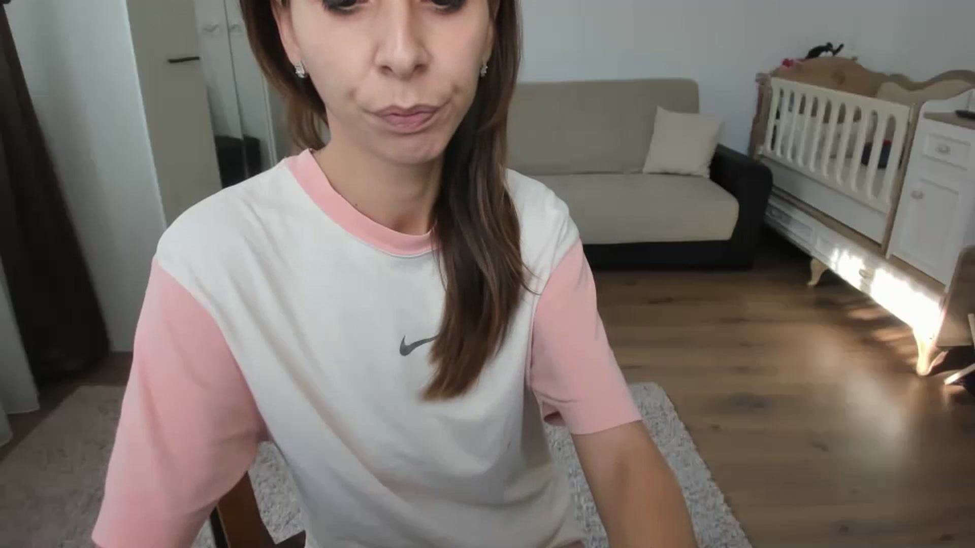 Gallery image thumbnail from JenniferBuril's myfreecams stream on, 09/13/2025, 14:15 image 4 of 20