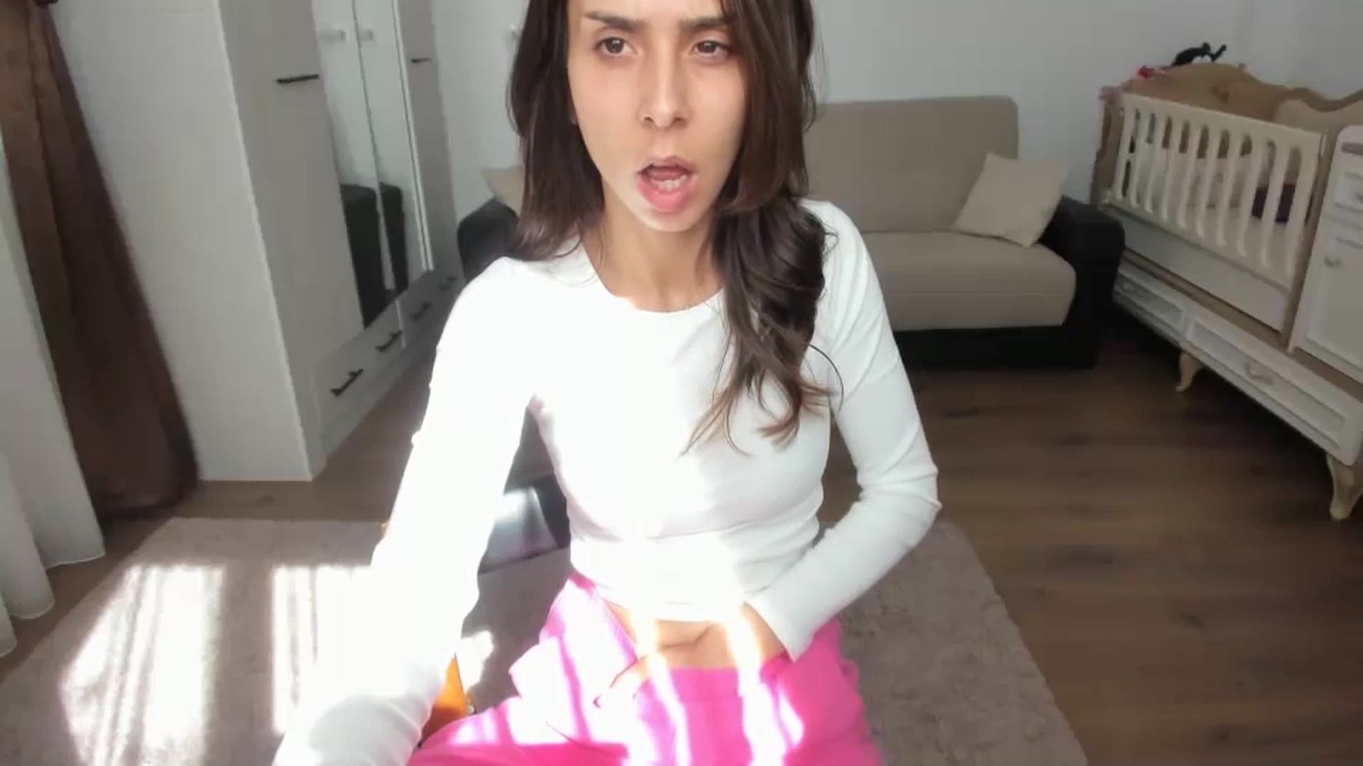 Gallery image thumbnail from JenniferBuril's myfreecams stream on, 09/15/2025, 08:59 image 9 of 20