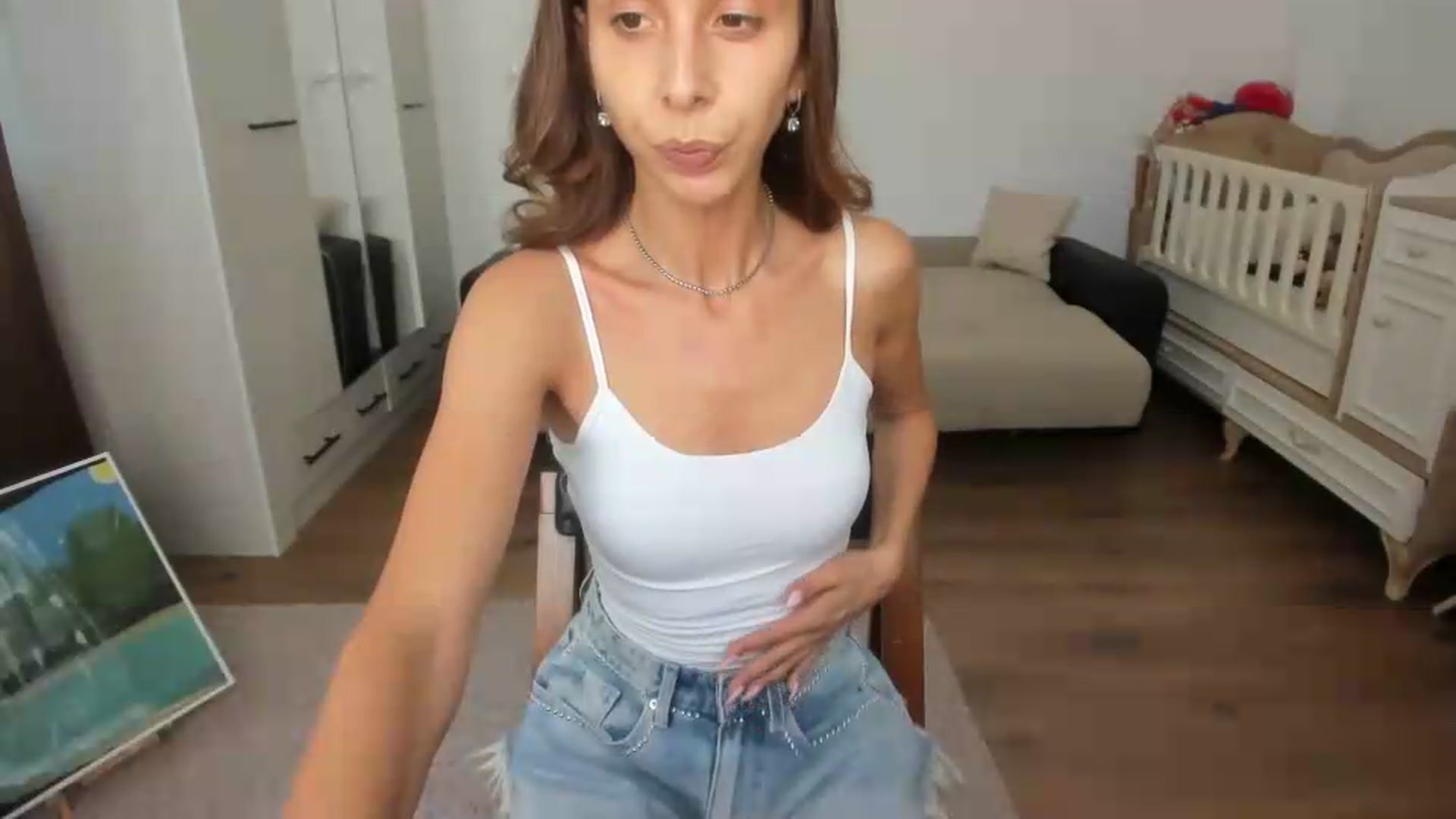 Gallery image thumbnail from JenniferBuril's myfreecams stream on, 08/05/2026, 10:45 image 12 of 20