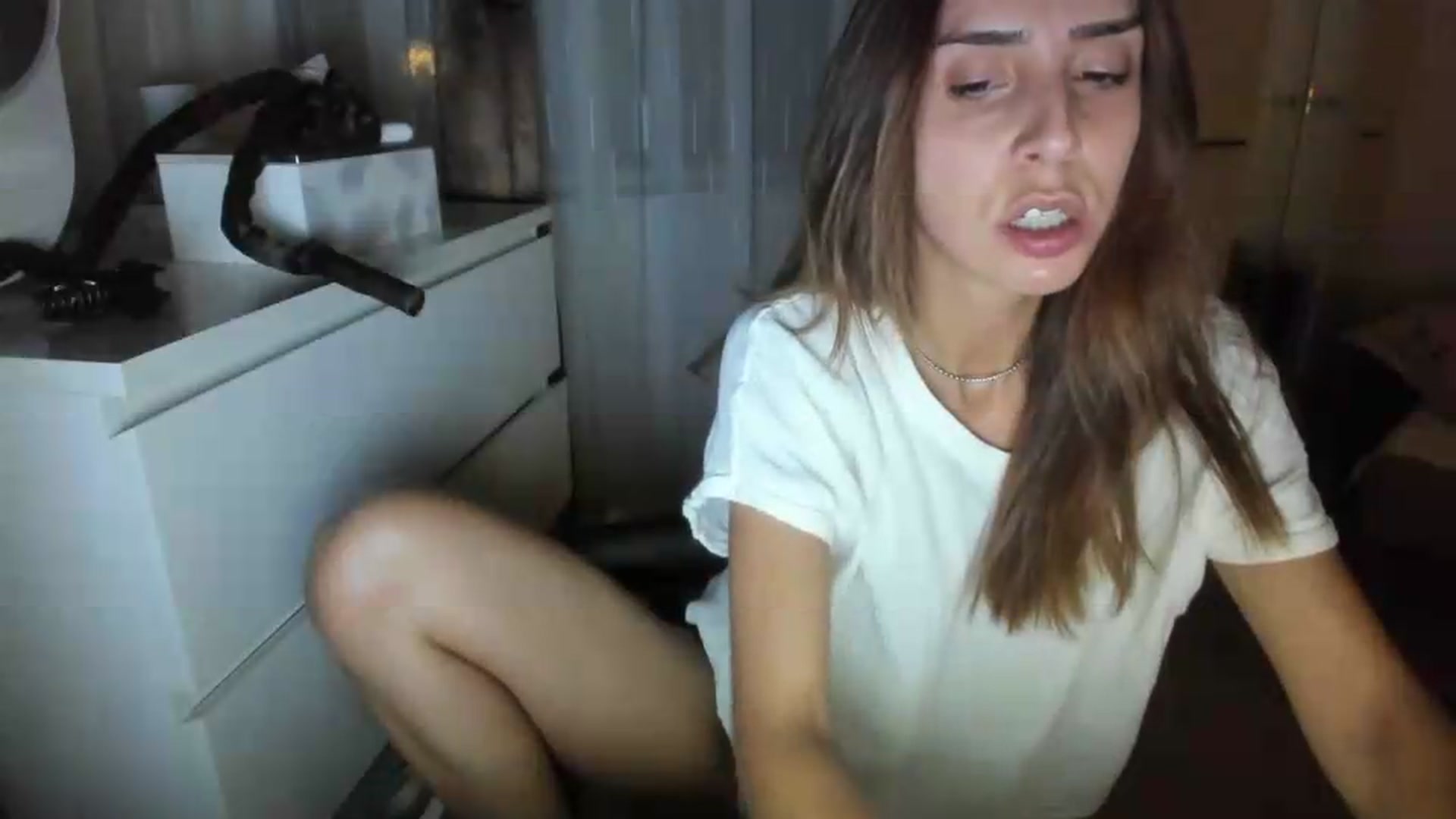 Gallery image thumbnail from JenniferBuril's myfreecams stream on, 08/14/2026, 23:29 image 15 of 20
