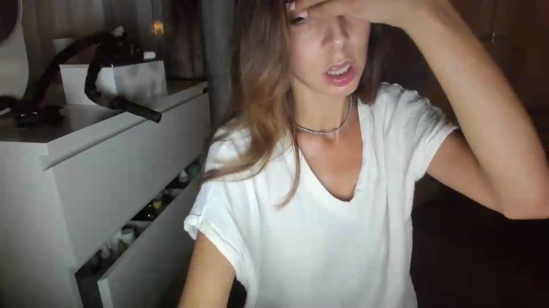 Gallery image thumbnail from JenniferBuril's myfreecams stream on, 08/14/2026, 23:29 image 10 of 20