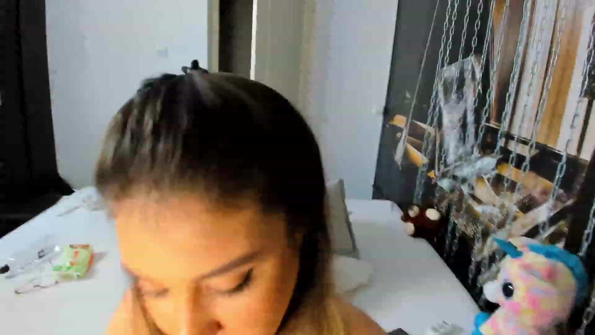 Gallery image thumbnail from JenniferLuvv's myfreecams stream on, 03/23/2023, 14:50 image 3 of 20