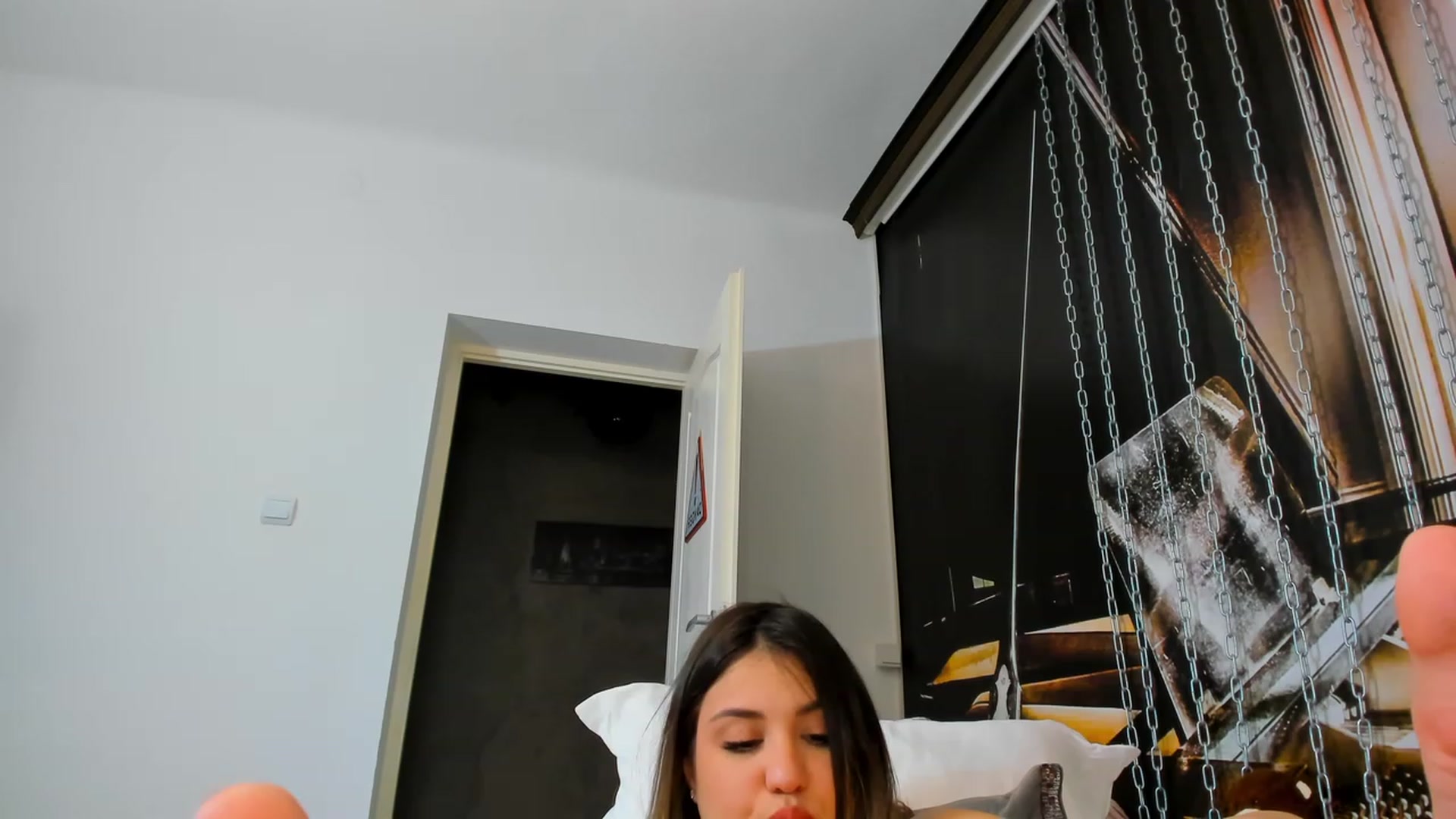 Gallery image thumbnail from JenniferLuvv's myfreecams stream on, 03/27/2023, 11:12 image 6 of 20