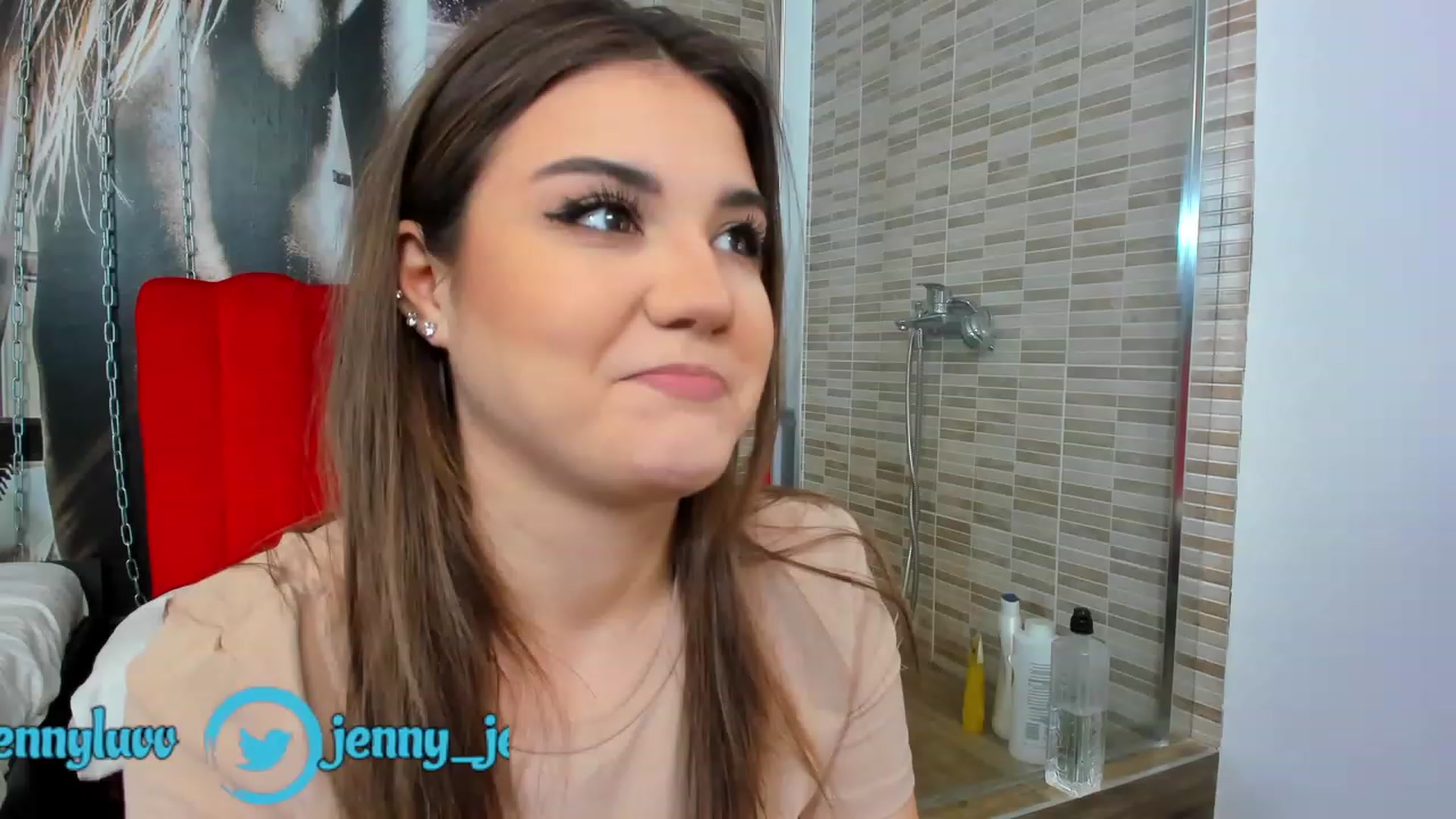 Gallery image thumbnail from JenniferLuvv's myfreecams stream on, 04/11/2023, 07:29 image 1 of 20