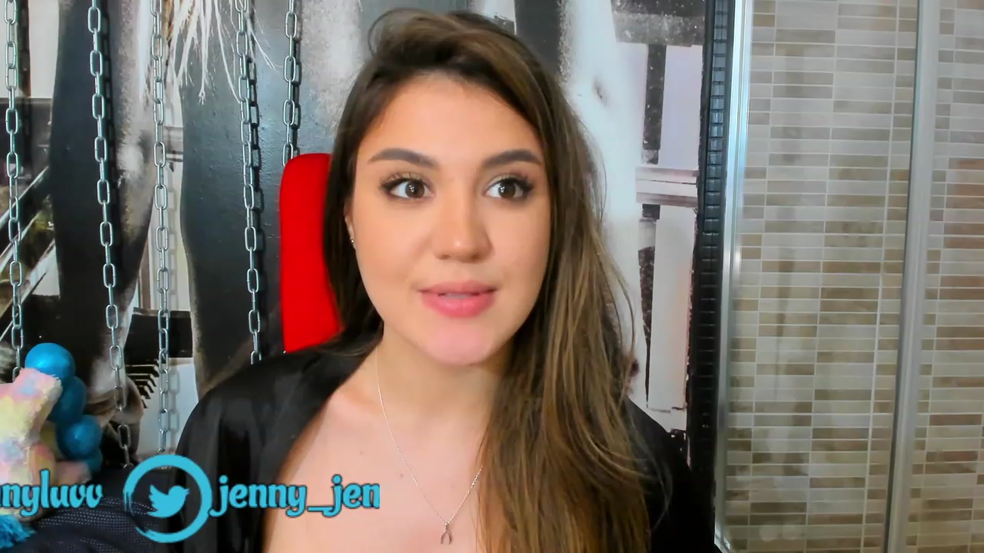 Gallery image thumbnail from JenniferLuvv's myfreecams stream on, 04/25/2023, 11:21 image 20 of 20