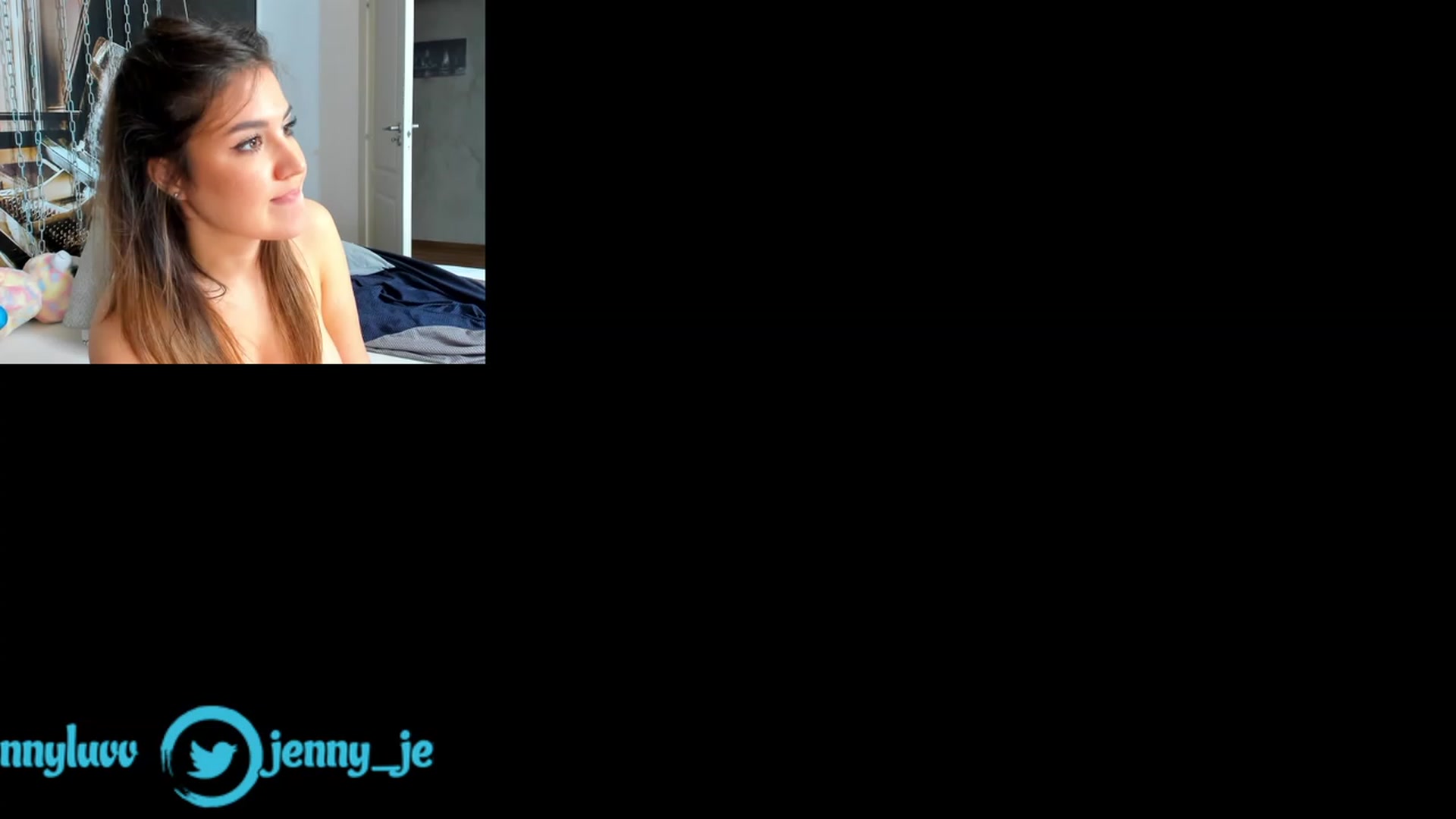 Gallery image thumbnail from JenniferLuvv's myfreecams stream on, 06/18/2023, 12:12 image 3 of 20