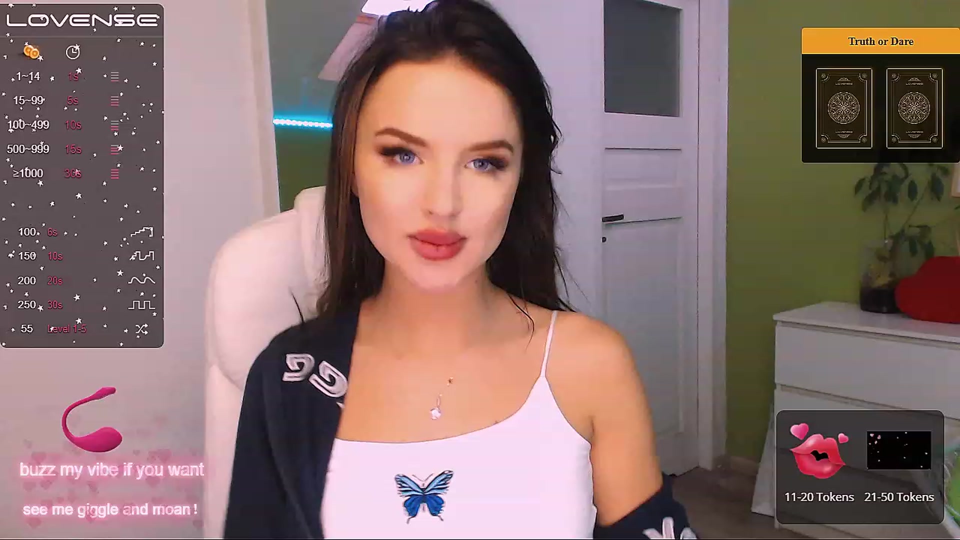 Gallery image thumbnail from JenniferMoris's myfreecams stream on, 11/28/2022, 16:02 image 2 of 20
