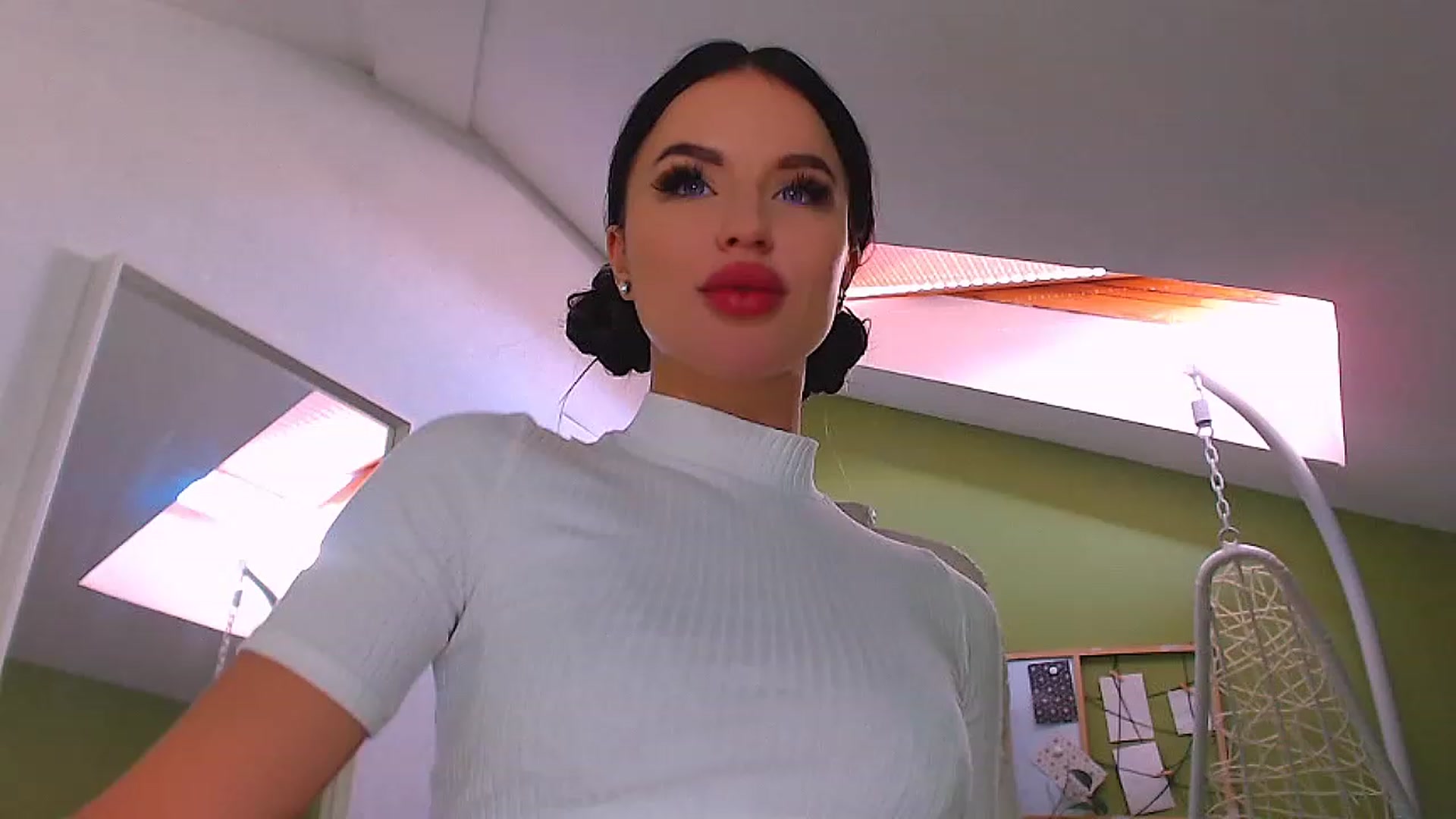 Gallery image thumbnail from JenniferMoris's myfreecams stream on, 12/30/2022, 11:49 image 7 of 20