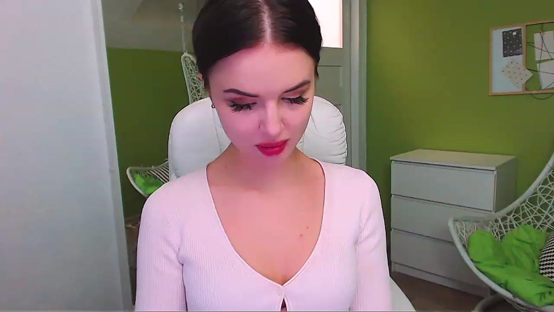 Gallery image thumbnail from JenniferMoris's myfreecams stream on, 01/16/2023, 15:50 image 20 of 20