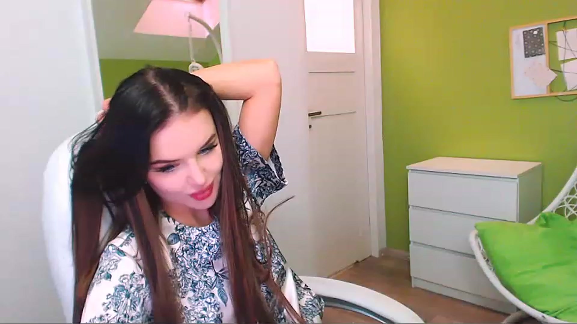 Gallery image thumbnail from JenniferMoris's myfreecams stream on, 01/25/2023, 13:01 image 20 of 20