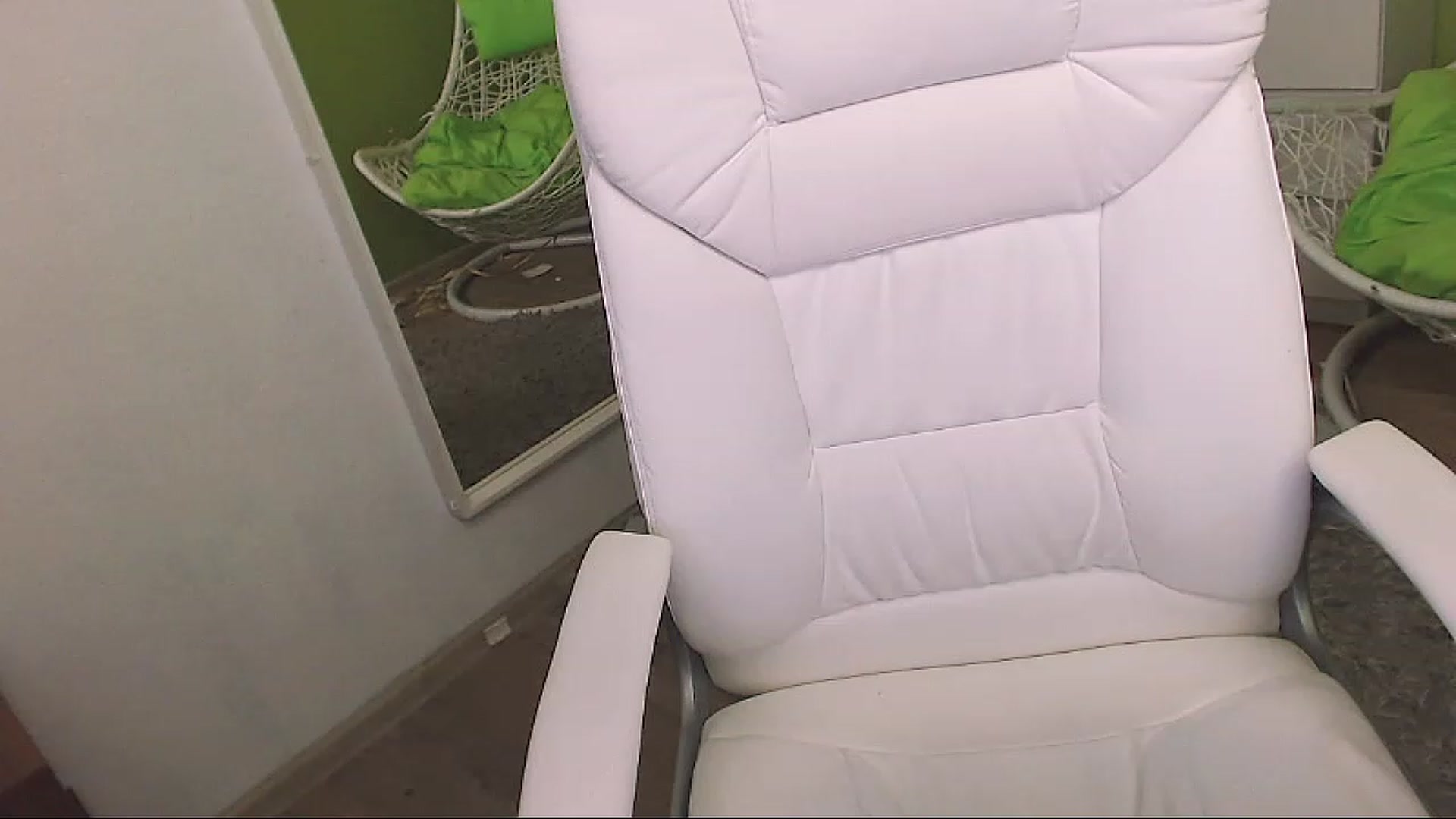 Gallery image thumbnail from JenniferMoris's myfreecams stream on, 01/26/2023, 15:12 image 10 of 20