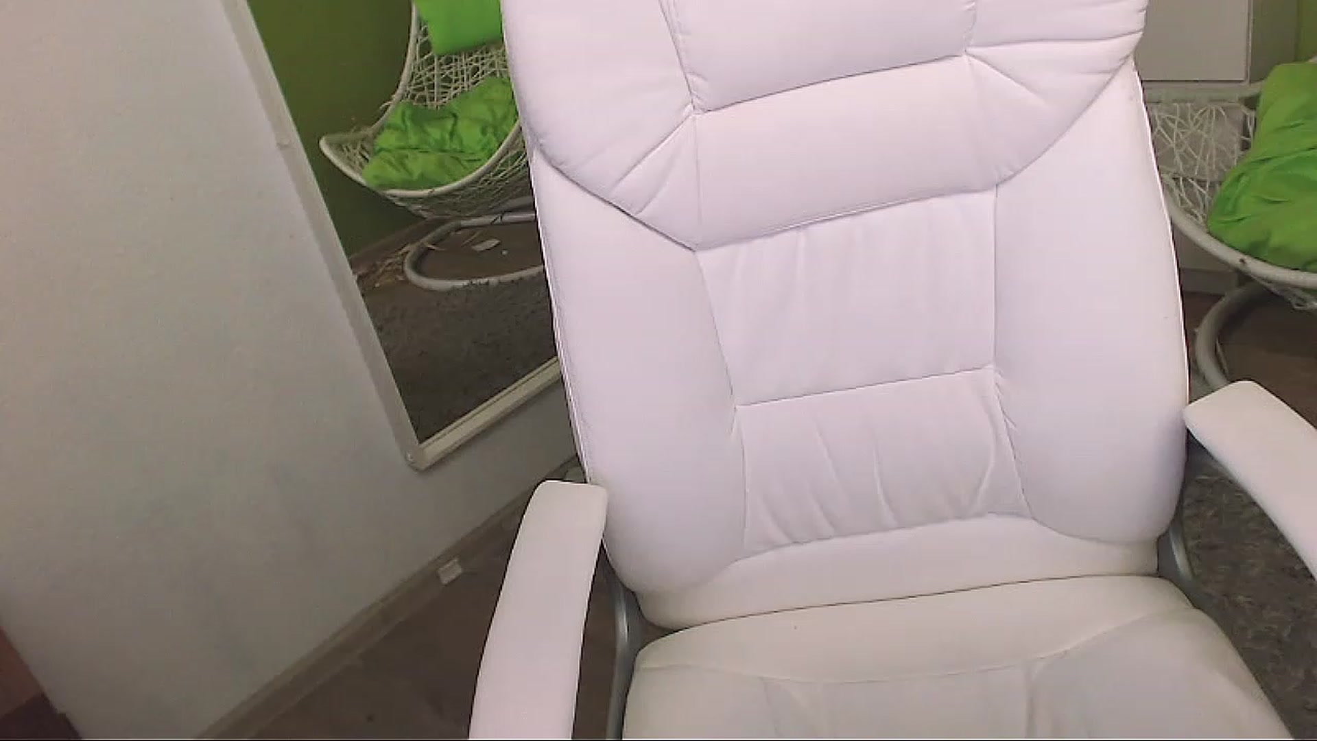 Gallery image thumbnail from JenniferMoris's myfreecams stream on, 01/26/2023, 15:12 image 17 of 20