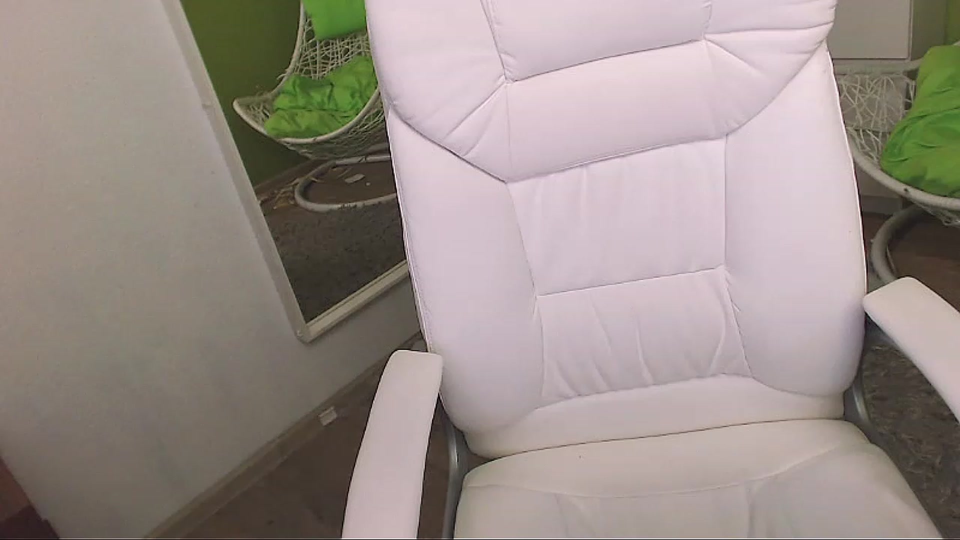 Gallery image thumbnail from JenniferMoris's myfreecams stream on, 01/26/2023, 15:12 image 11 of 20