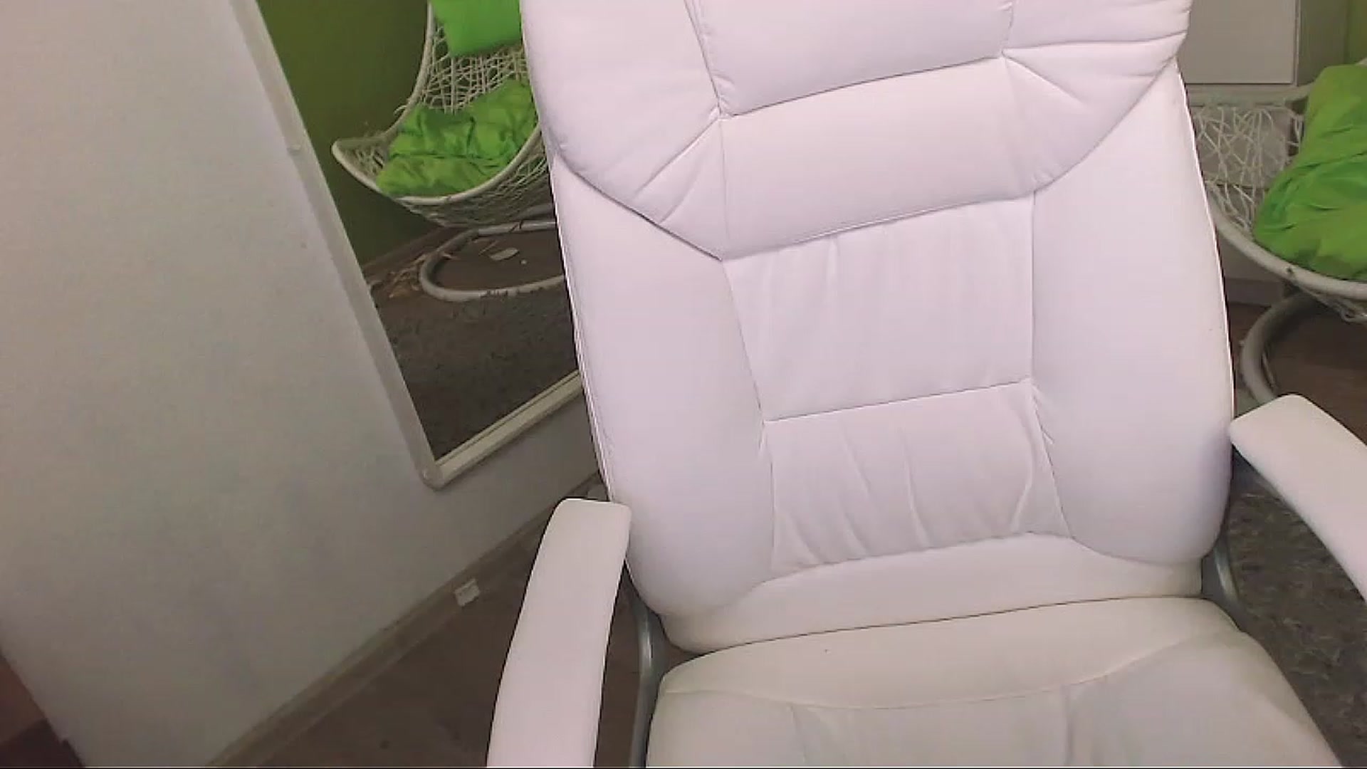 Gallery image thumbnail from JenniferMoris's myfreecams stream on, 01/26/2023, 15:12 image 12 of 20