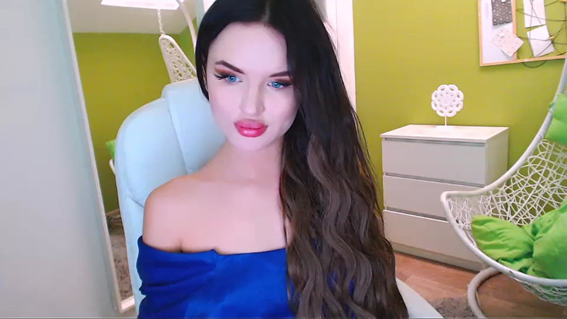Gallery image thumbnail from JenniferMoris's myfreecams stream on, 02/07/2023, 11:39 image 20 of 20