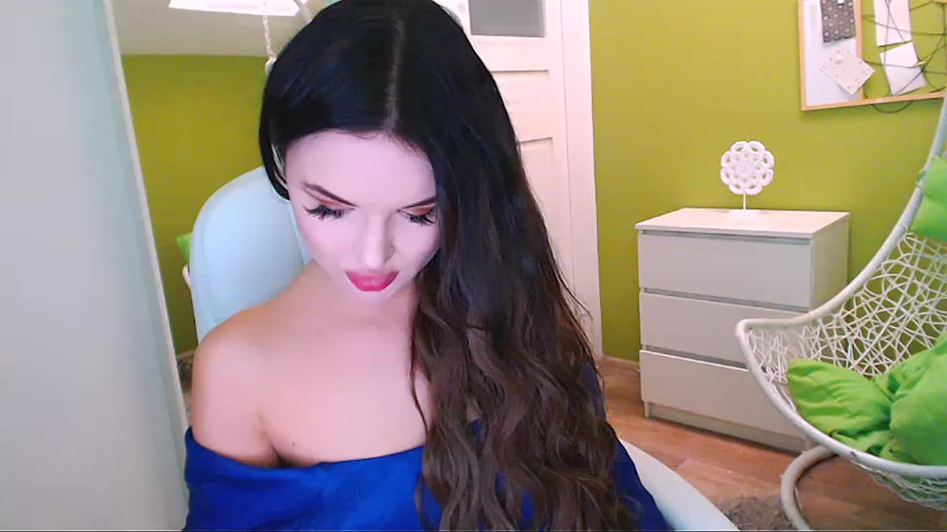 Gallery image thumbnail from JenniferMoris's myfreecams stream on, 02/07/2023, 11:39 image 8 of 20
