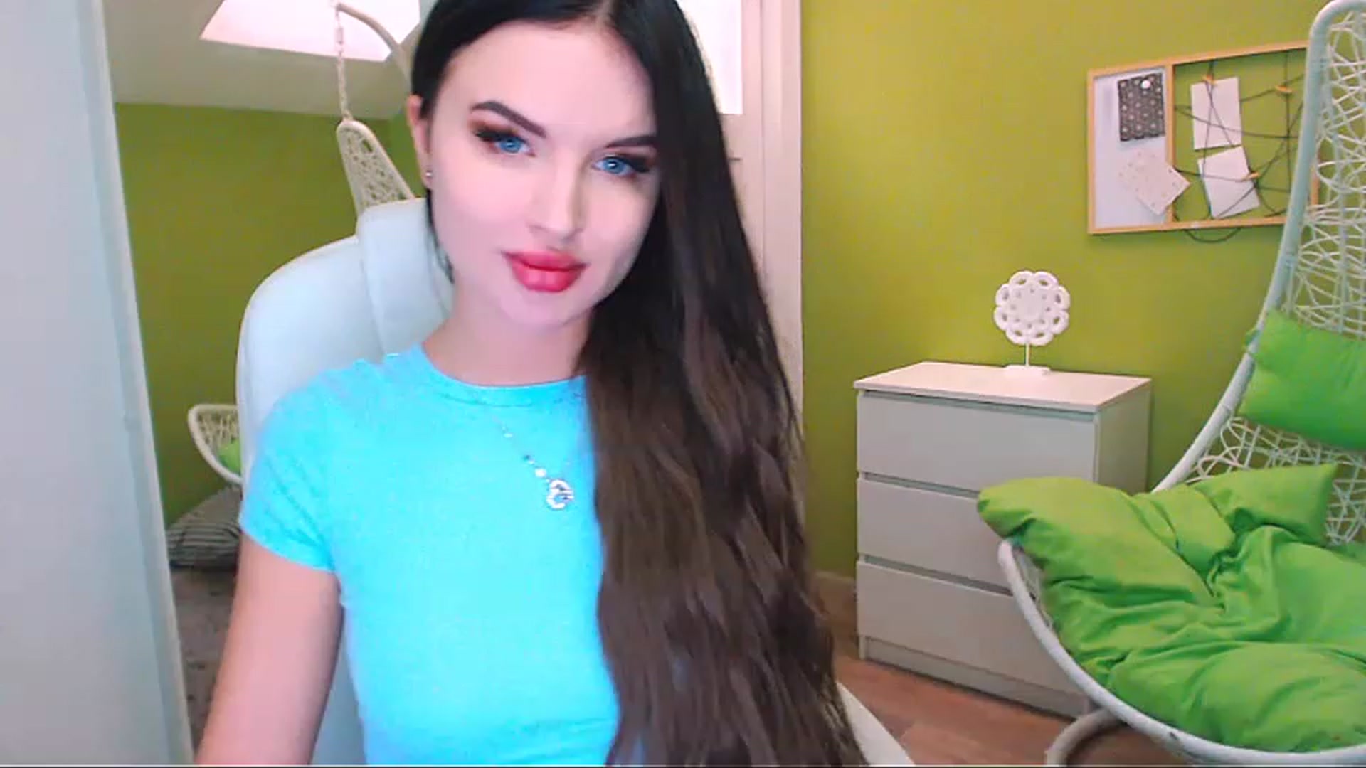 Gallery image thumbnail from JenniferMoris's myfreecams stream on, 02/13/2023, 09:21 image 20 of 20