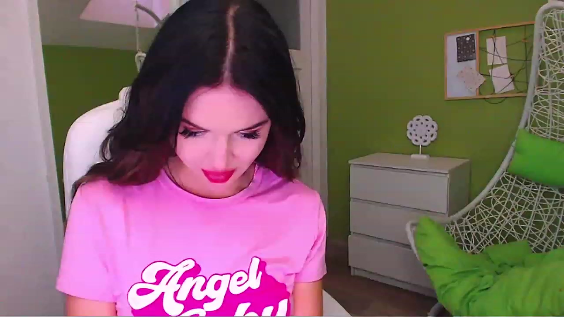 Gallery image thumbnail from JenniferMoris's myfreecams stream on, 02/14/2023, 15:35 image 2 of 20
