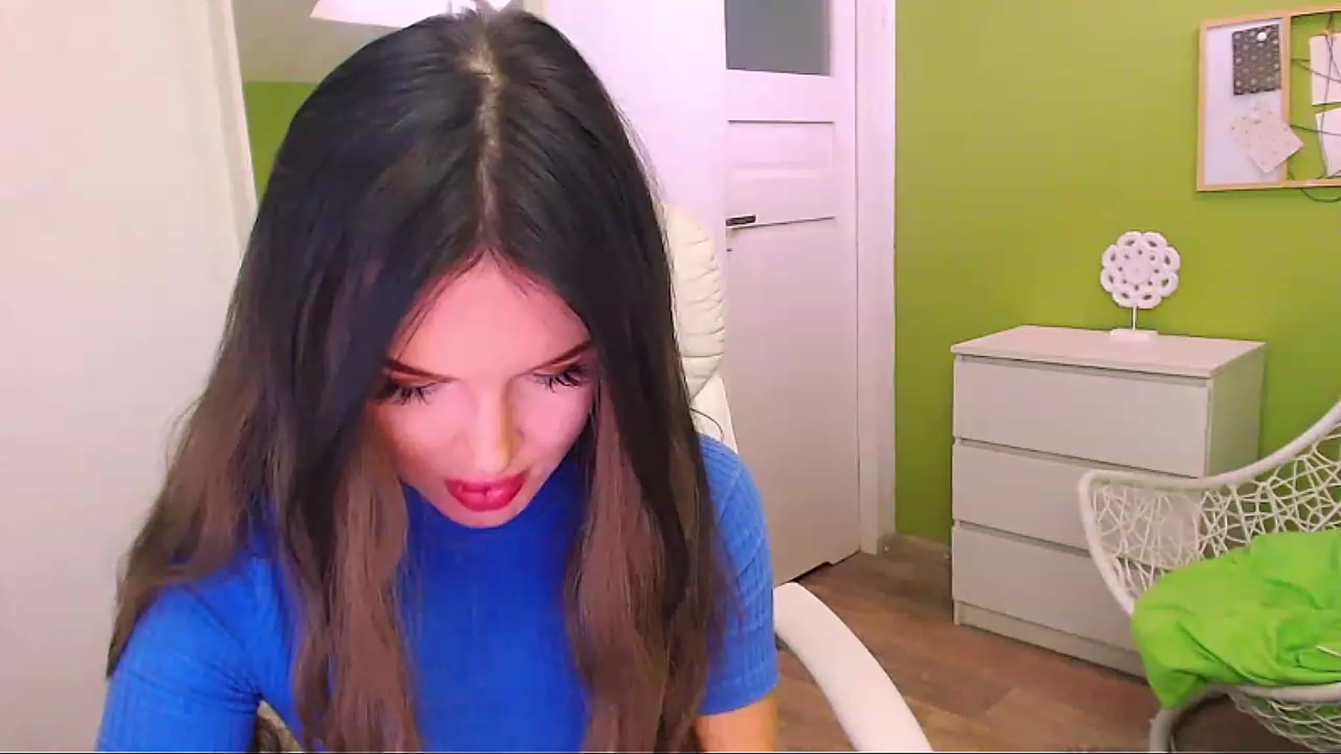 Gallery image thumbnail from JenniferMoris's myfreecams stream on, 02/20/2023, 11:53 image 1 of 20
