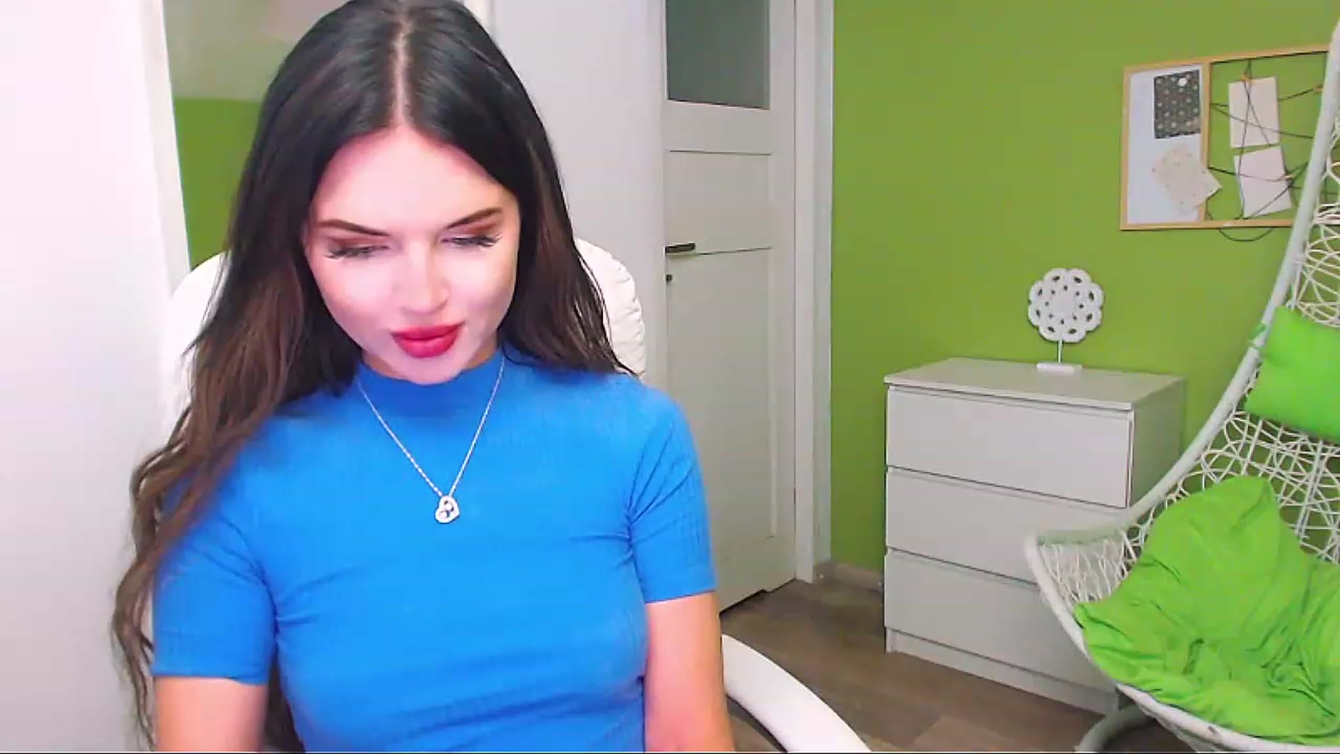 Gallery image thumbnail from JenniferMoris's myfreecams stream on, 02/20/2023, 14:55 image 17 of 20