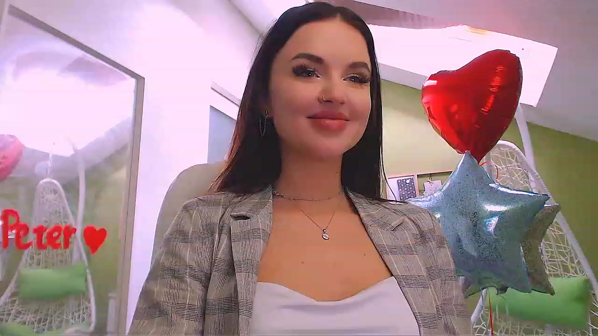 Gallery image thumbnail from JenniferMoris's myfreecams stream on, 03/27/2023, 14:00 image 10 of 20
