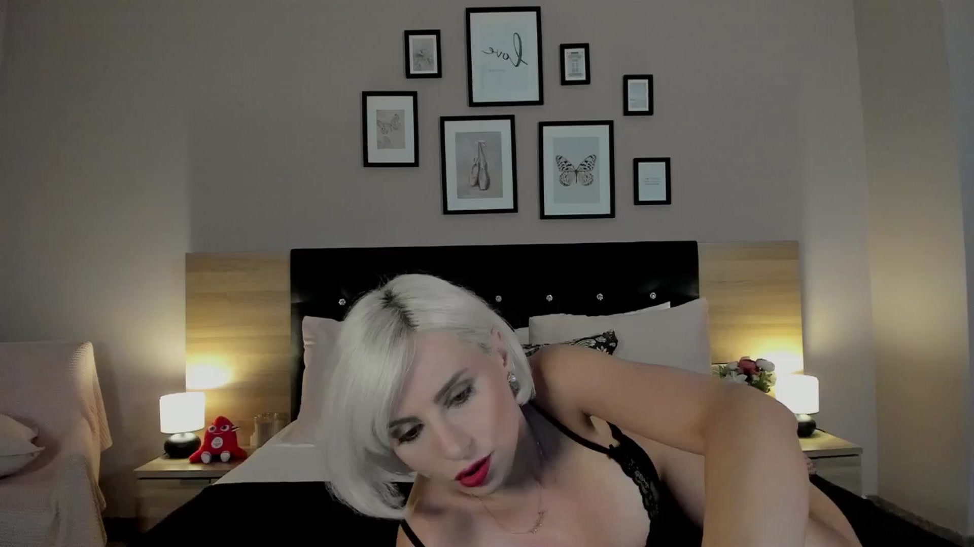 Gallery image thumbnail from JenniferStoke's myfreecams stream on, 08/02/2024, 16:16 image 4 of 20