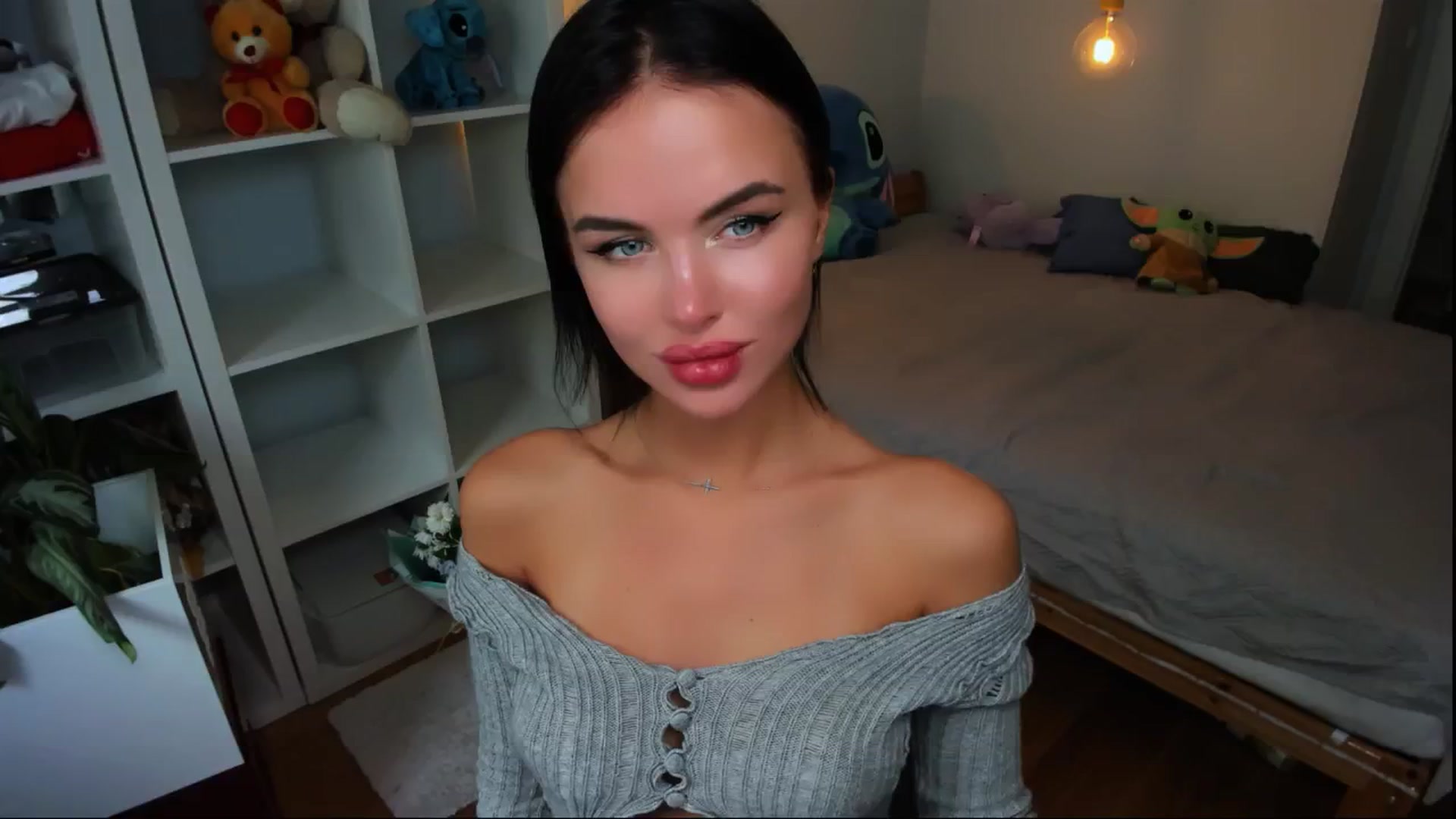 Gallery image thumbnail from Jennifercutie's myfreecams stream on, 08/07/2024, 14:33 image 20 of 20