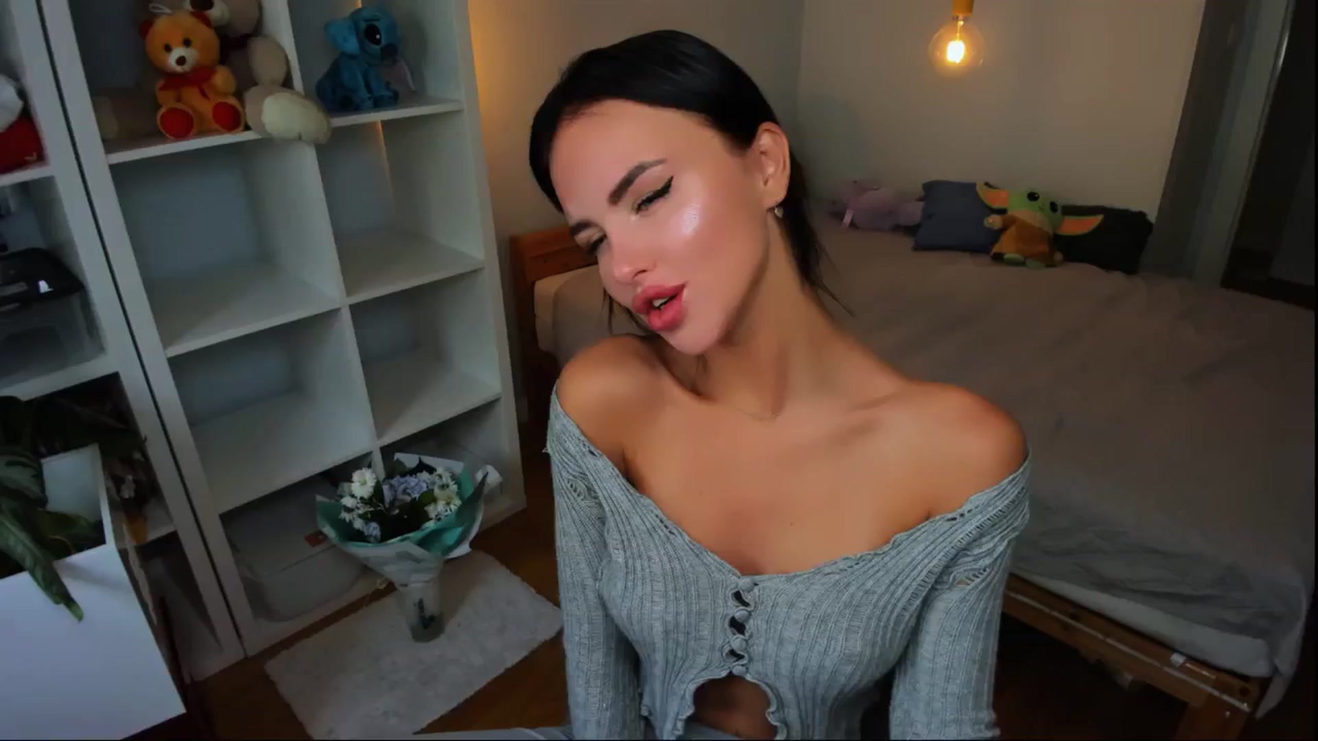 Gallery image thumbnail from Jennifercutie's myfreecams stream on, 08/07/2024, 14:33 image 1 of 20