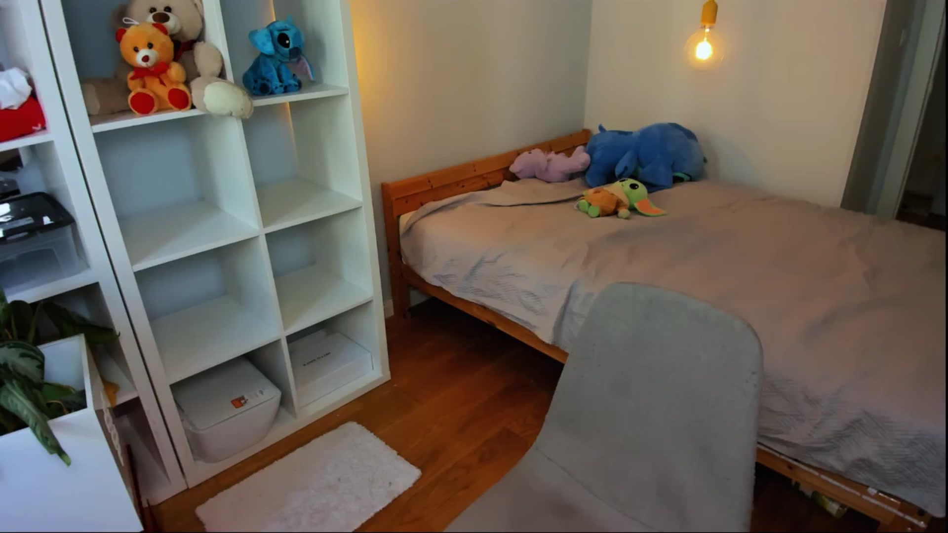 Gallery image thumbnail from Jennifercutie's myfreecams stream on, 08/09/2024, 13:51 image 17 of 20