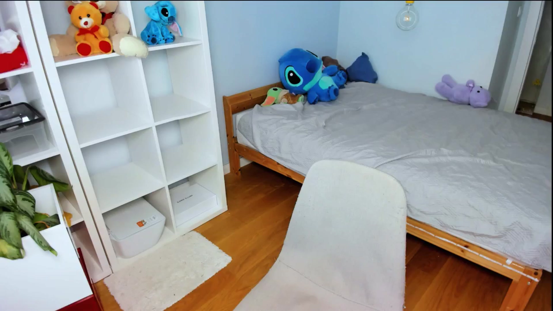 Gallery image thumbnail from Jennifercutie's myfreecams stream on, 08/11/2024, 14:45 image 18 of 20