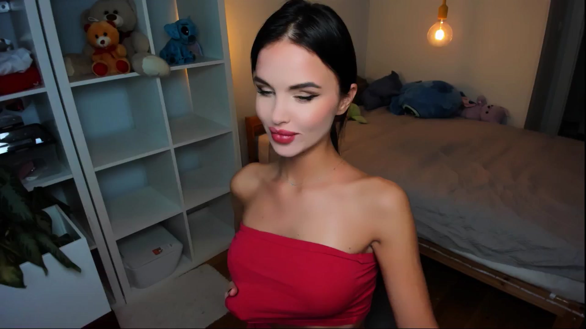 Gallery image thumbnail from Jennifercutie's myfreecams stream on, 08/12/2024, 17:05 image 6 of 20