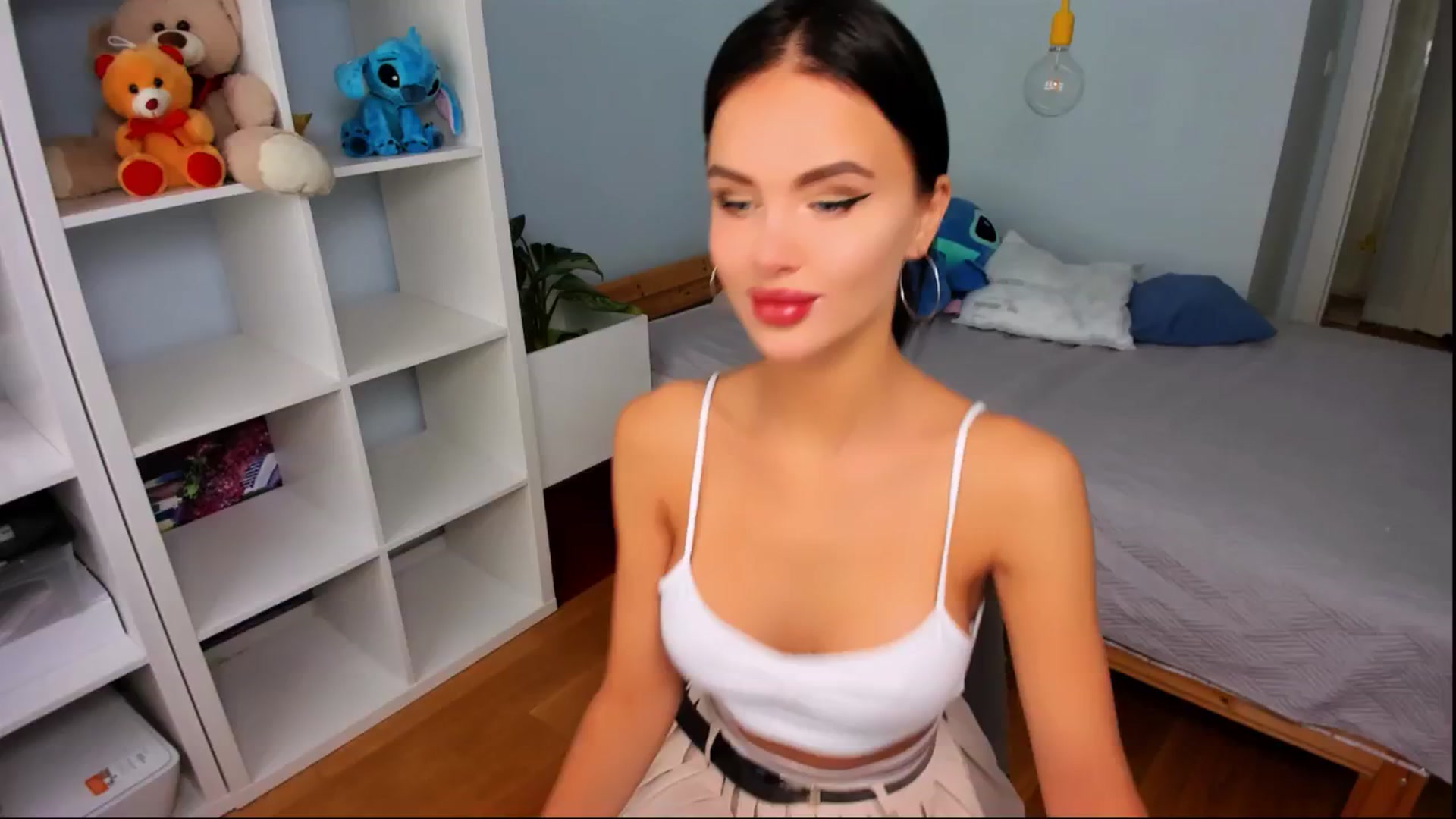 Gallery image thumbnail from Jennifercutie's myfreecams stream on, 08/16/2024, 13:27 image 3 of 20