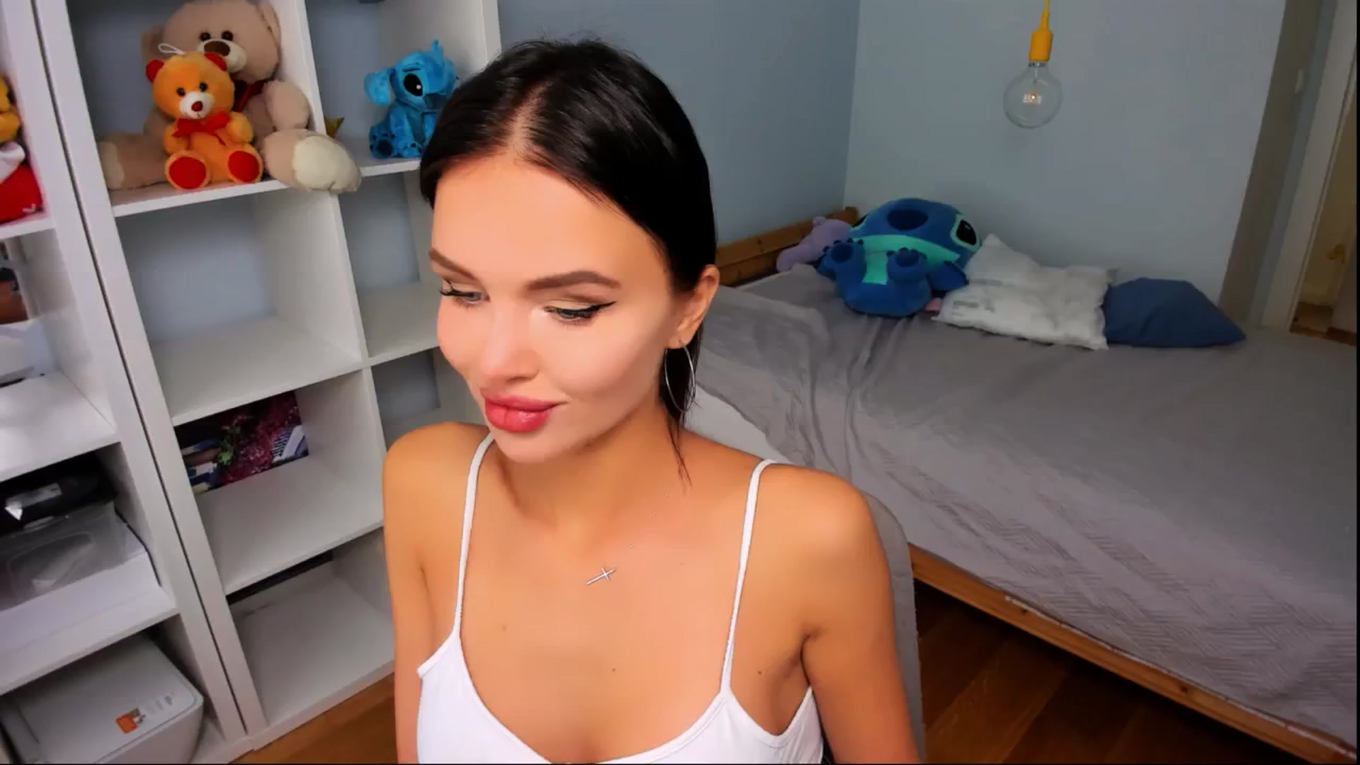 Gallery image thumbnail from Jennifercutie's myfreecams stream on, 08/16/2024, 13:27 image 13 of 20