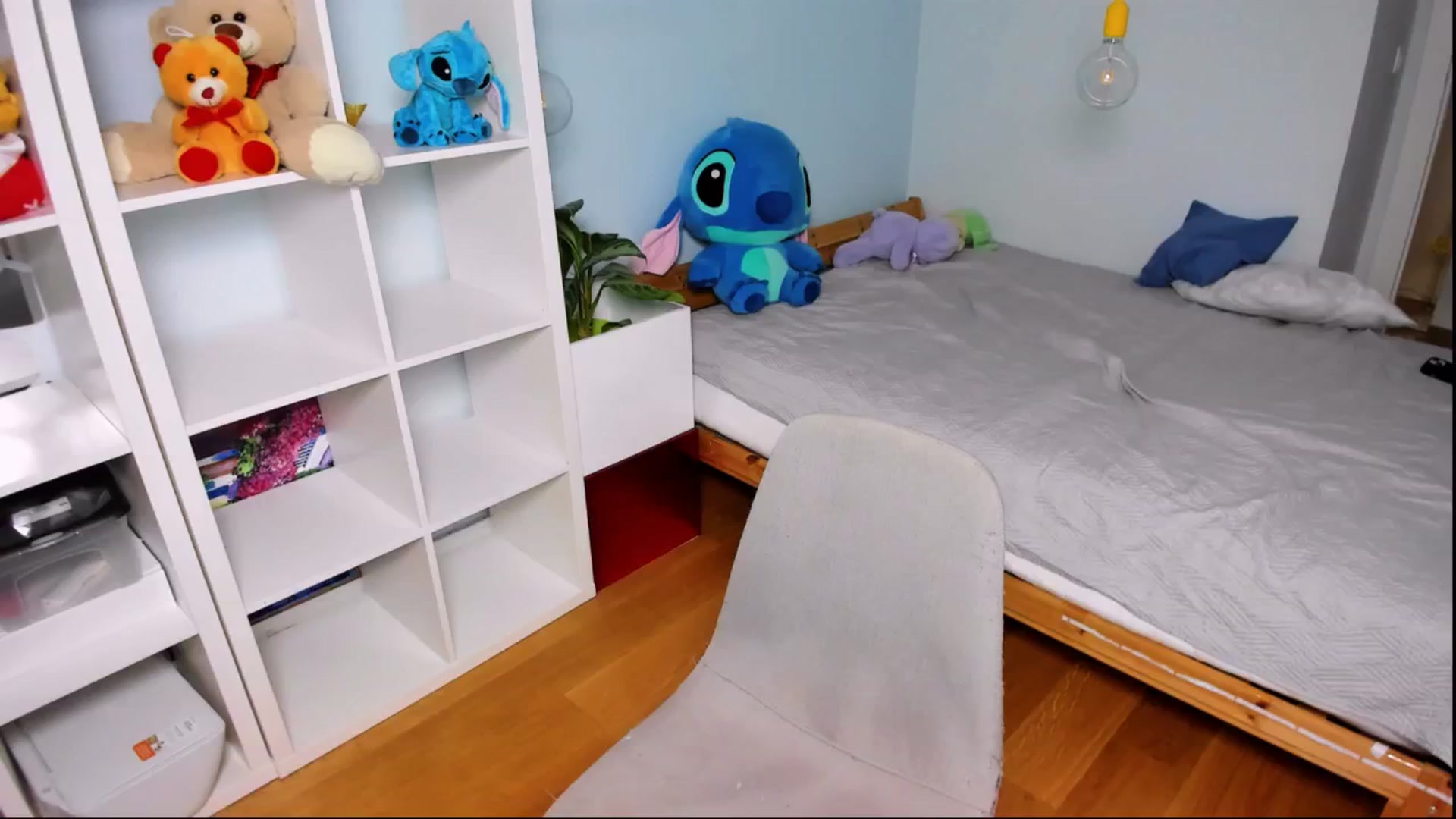 Gallery image thumbnail from Jennifercutie's myfreecams stream on, 08/17/2024, 20:09 image 12 of 20