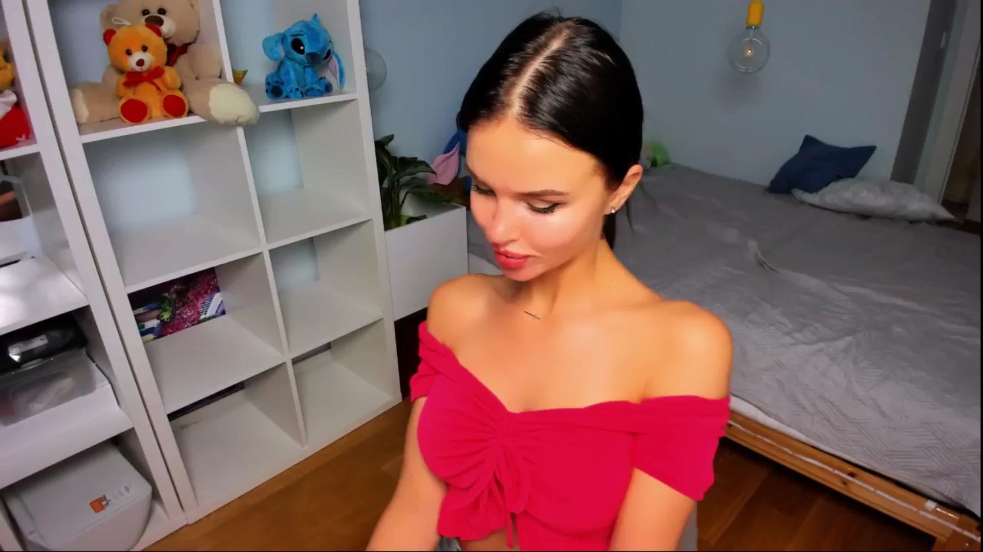 Gallery image thumbnail from Jennifercutie's myfreecams stream on, 08/17/2024, 20:09 image 17 of 20