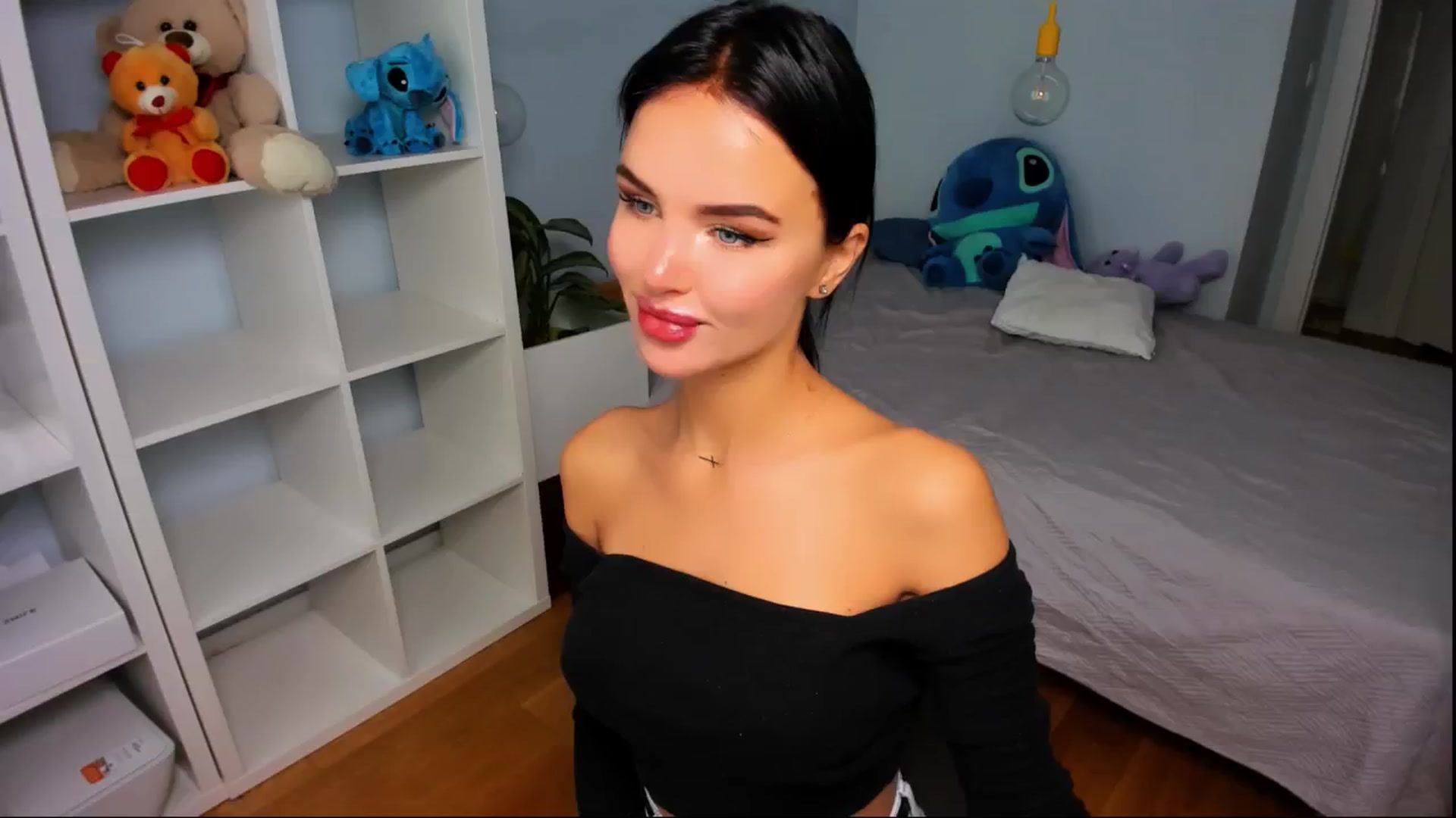 Gallery image thumbnail from Jennifercutie's myfreecams stream on, 08/20/2024, 12:30 image 11 of 20