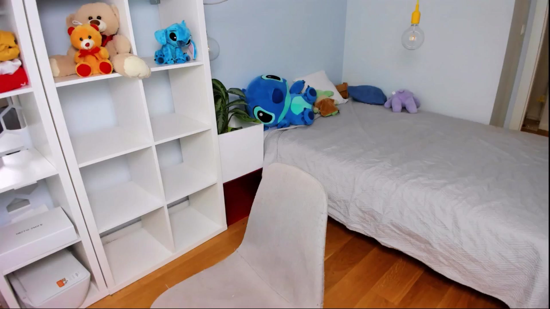 Gallery image thumbnail from Jennifercutie's myfreecams stream on, 08/21/2024, 13:47 image 5 of 20
