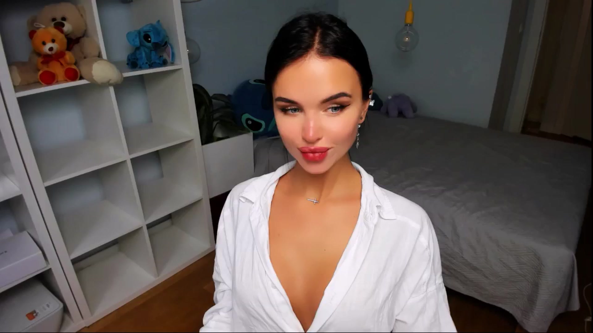 Gallery image thumbnail from Jennifercutie's myfreecams stream on, 08/21/2024, 14:50 image 19 of 20