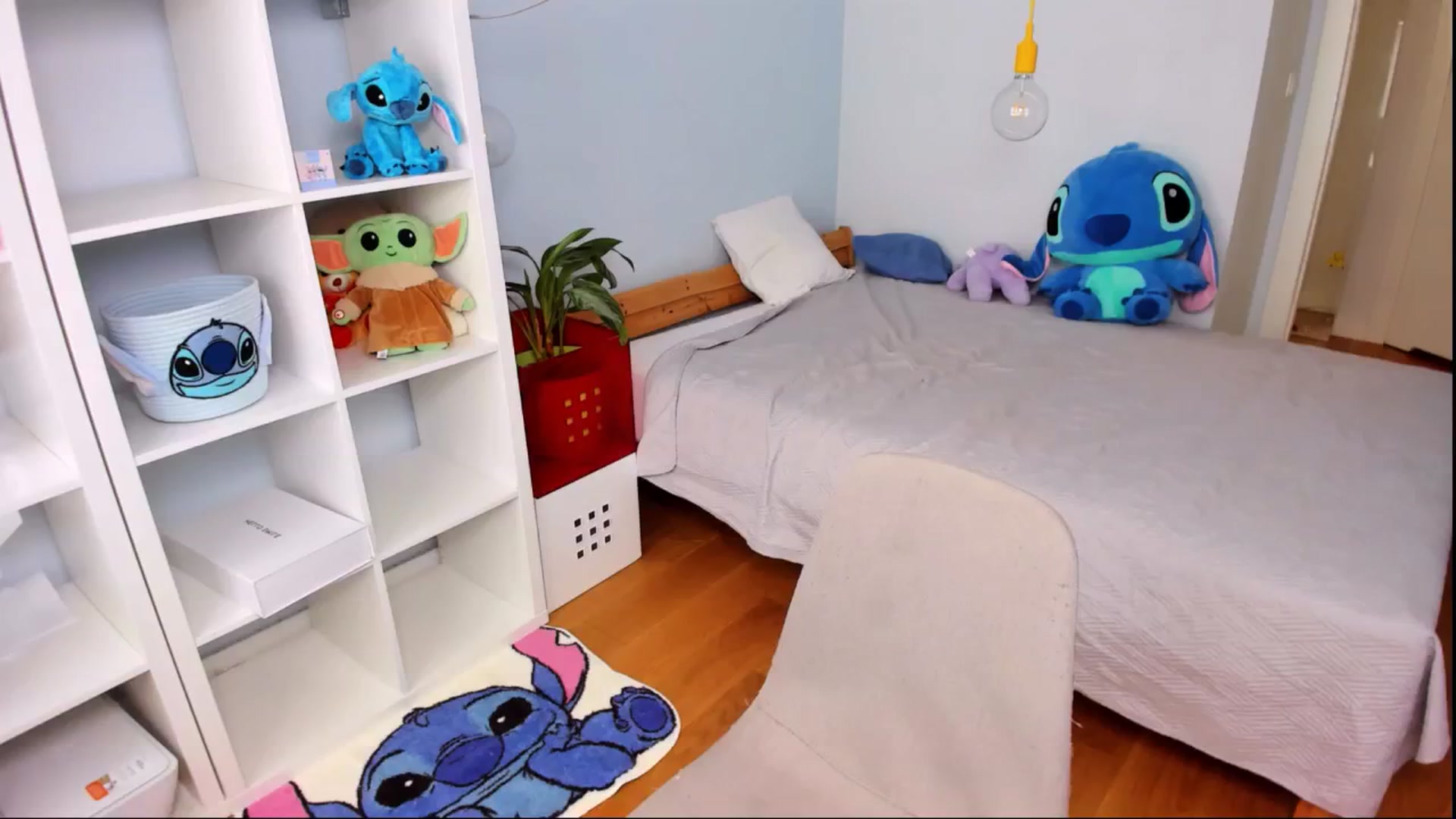 Gallery image thumbnail from Jennifercutie's myfreecams stream on, 08/22/2024, 12:30 image 15 of 20