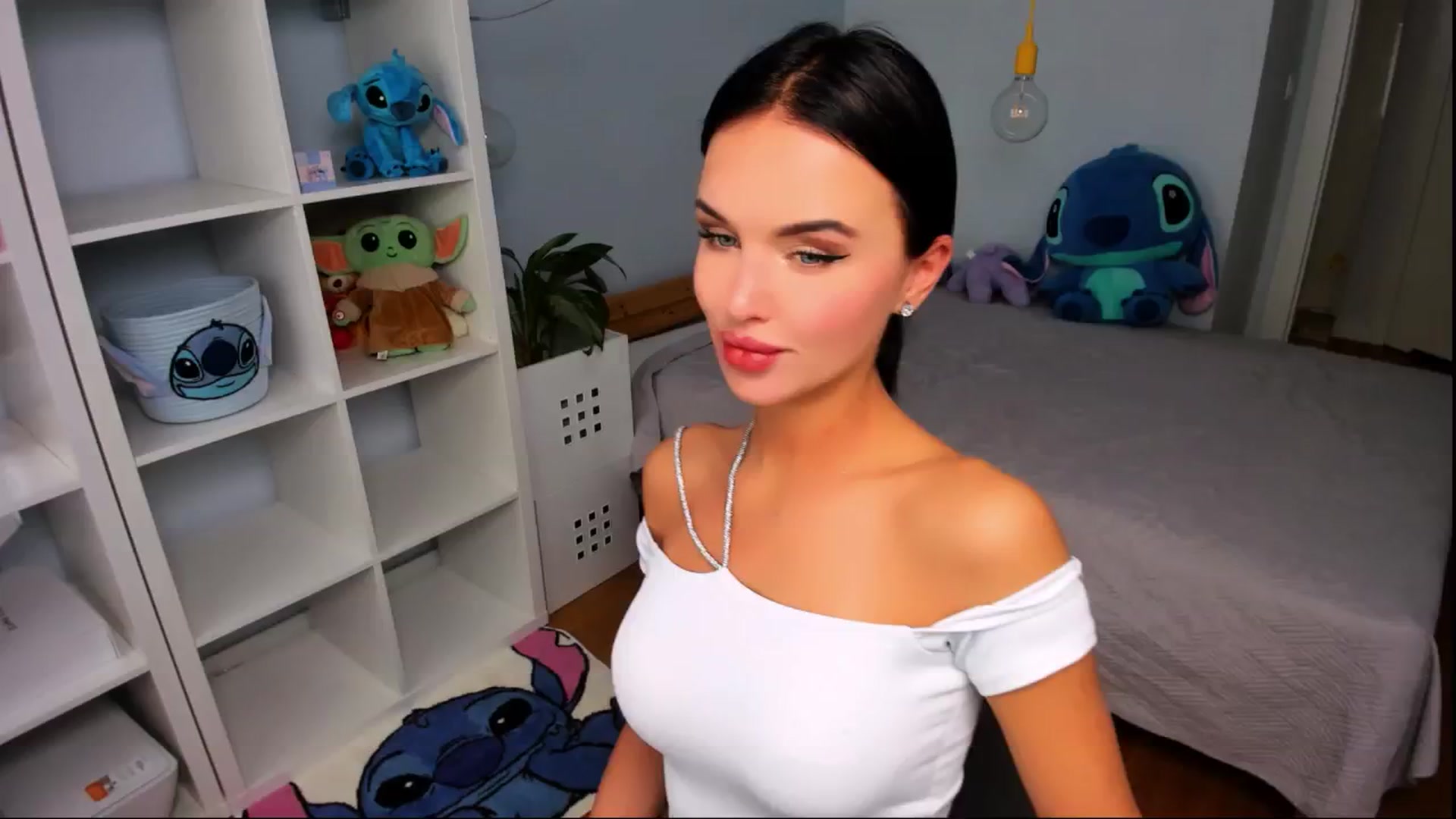 Gallery image thumbnail from Jennifercutie's myfreecams stream on, 08/22/2024, 13:22 image 8 of 20