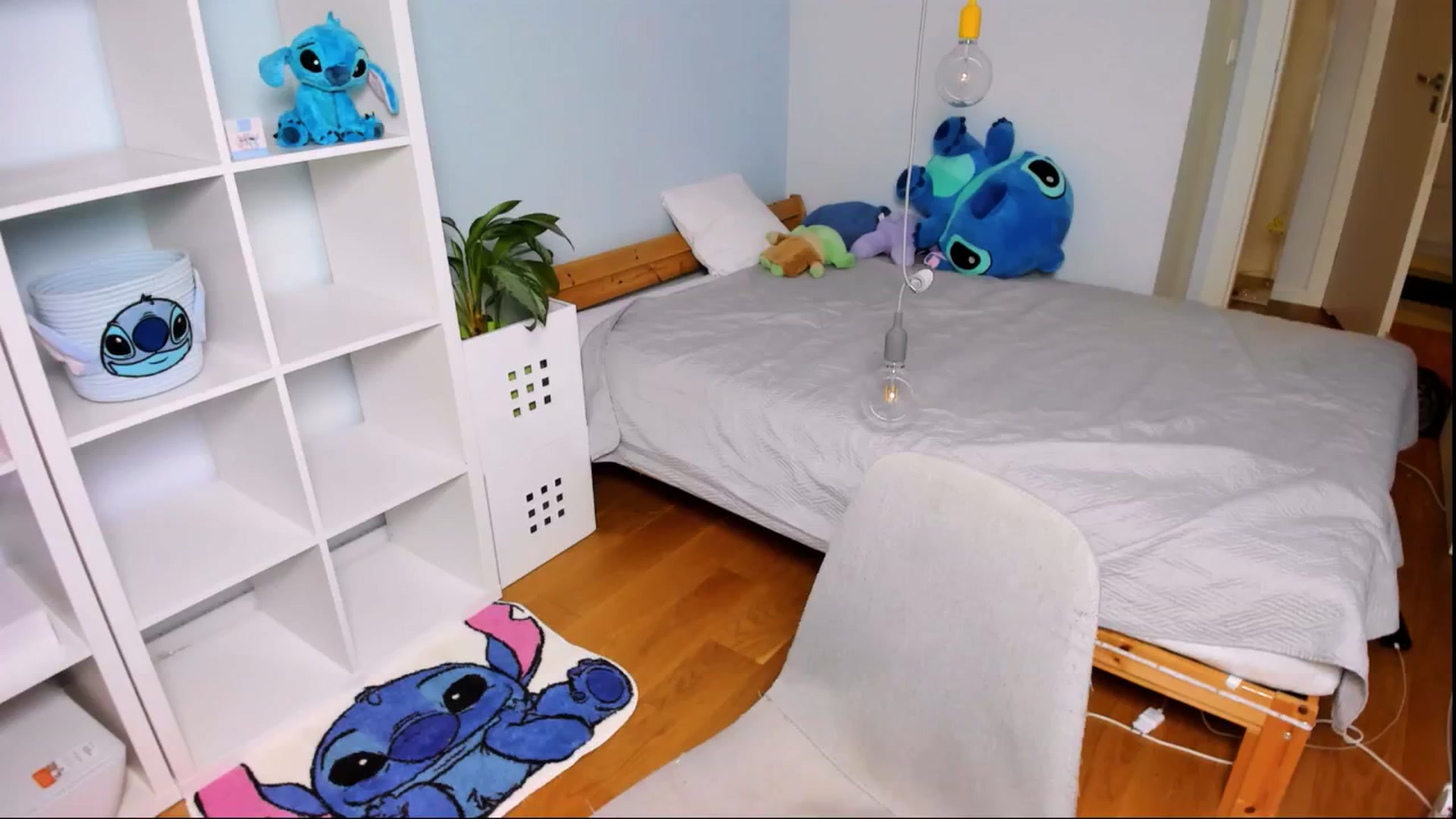 Gallery image thumbnail from Jennifercutie's myfreecams stream on, 08/24/2024, 20:57 image 19 of 20