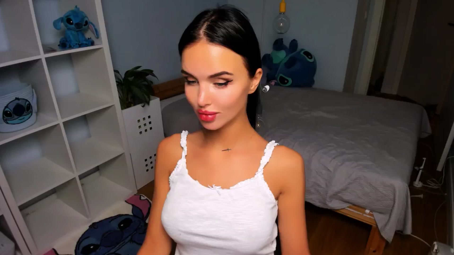 Gallery image thumbnail from Jennifercutie's myfreecams stream on, 08/25/2024, 19:30 image 2 of 20