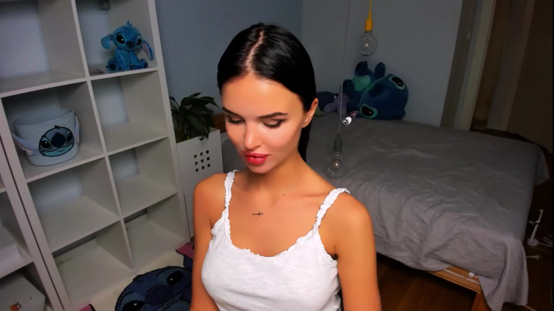 Gallery image thumbnail from Jennifercutie's myfreecams stream on, 08/25/2024, 21:23 image 8 of 20