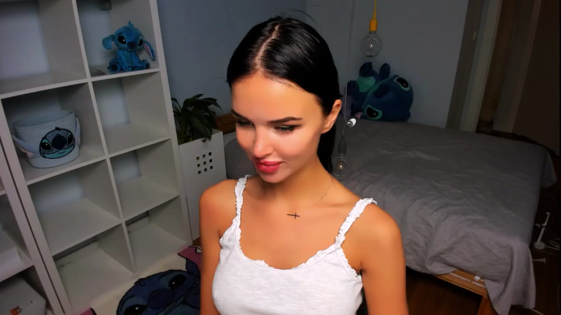 Gallery image thumbnail from Jennifercutie's myfreecams stream on, 08/25/2024, 21:23 image 4 of 20