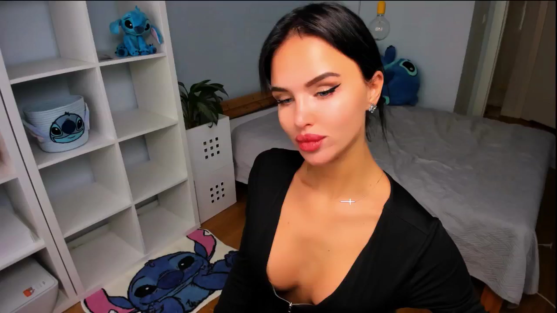 Gallery image thumbnail from Jennifercutie's myfreecams stream on, 08/26/2024, 16:05 image 2 of 20