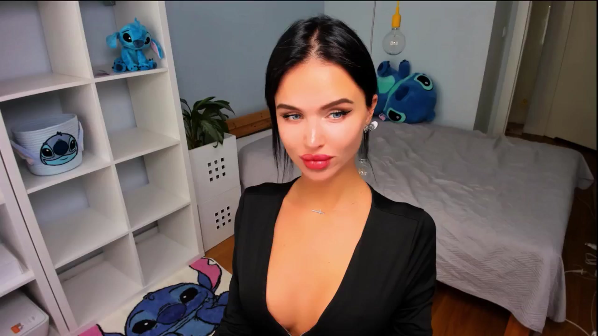 Gallery image thumbnail from Jennifercutie's myfreecams stream on, 08/26/2024, 16:05 image 8 of 20