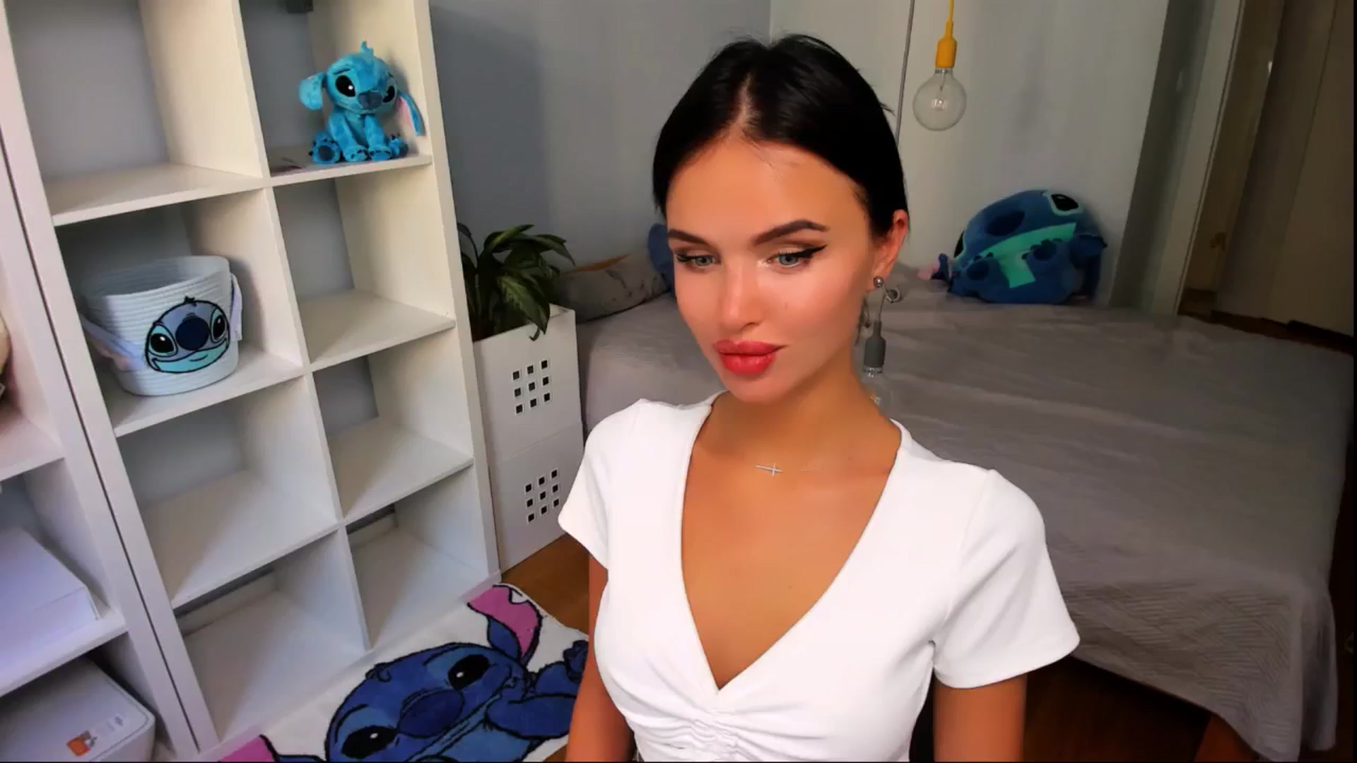 Gallery image thumbnail from Jennifercutie's myfreecams stream on, 08/28/2024, 16:00 image 2 of 20